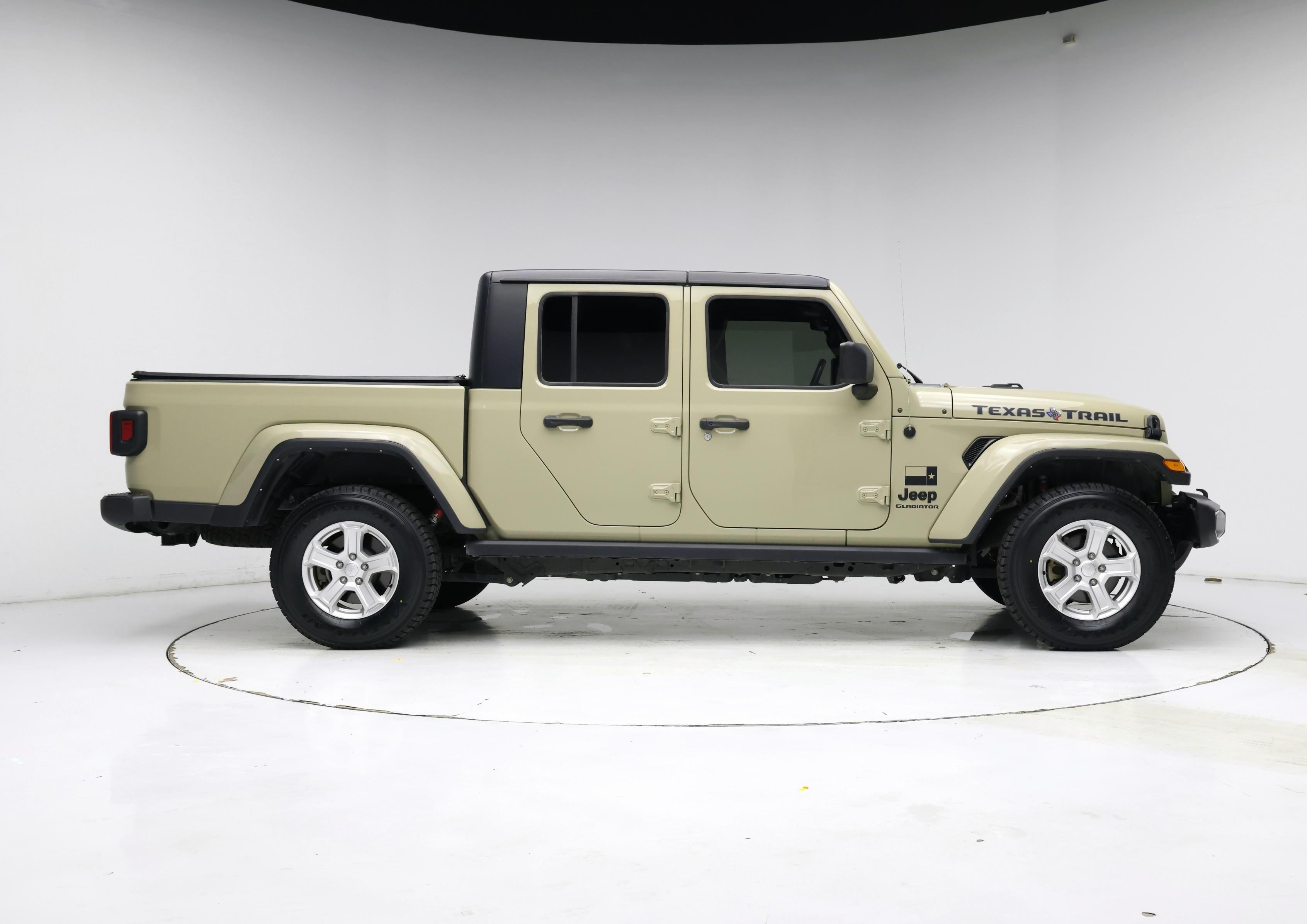 Thumbnail: 2022 Jeep Gladiator - 7