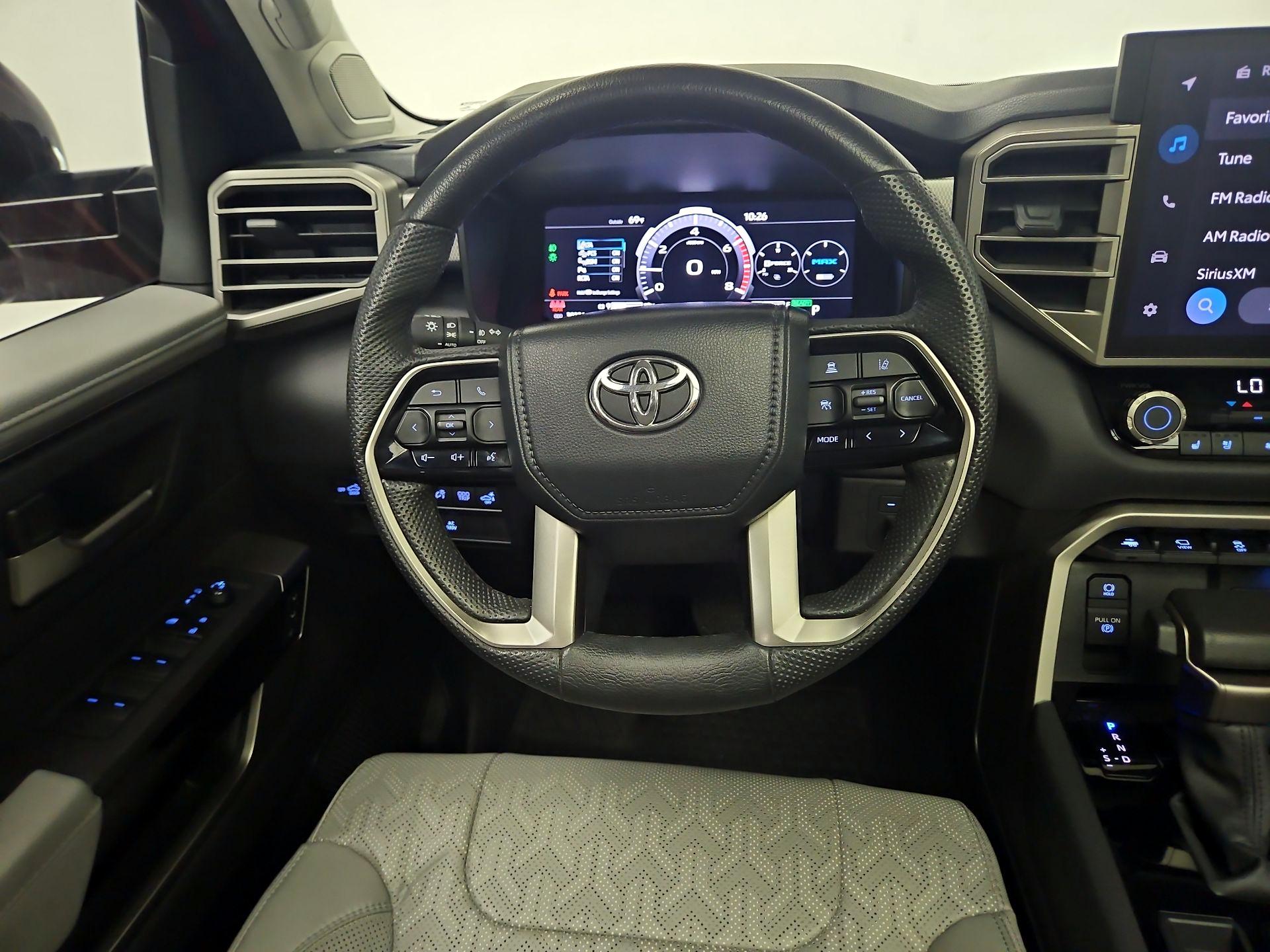 Thumbnail: 2024 Toyota Tundra - 10