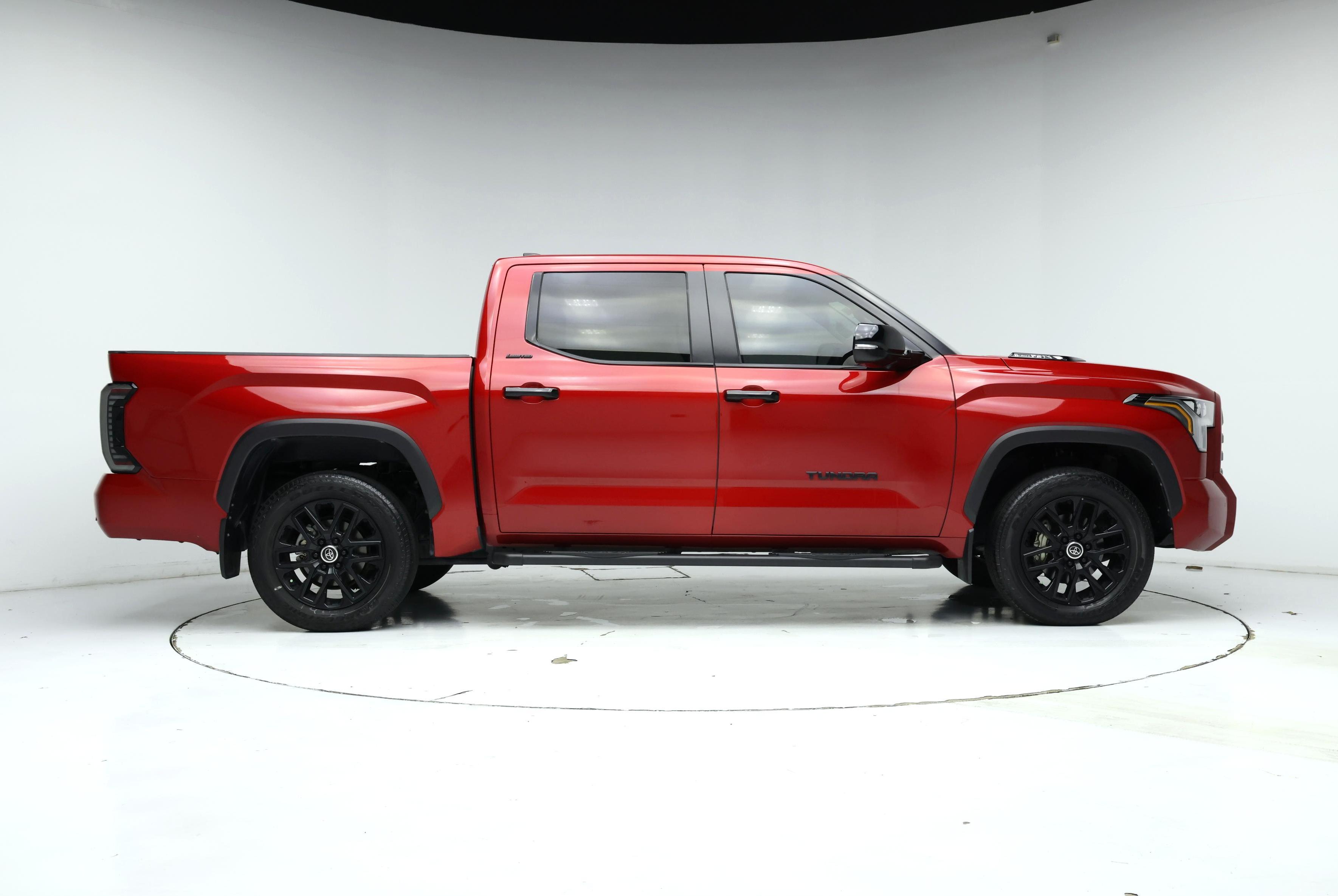 Thumbnail: 2024 Toyota Tundra - 7