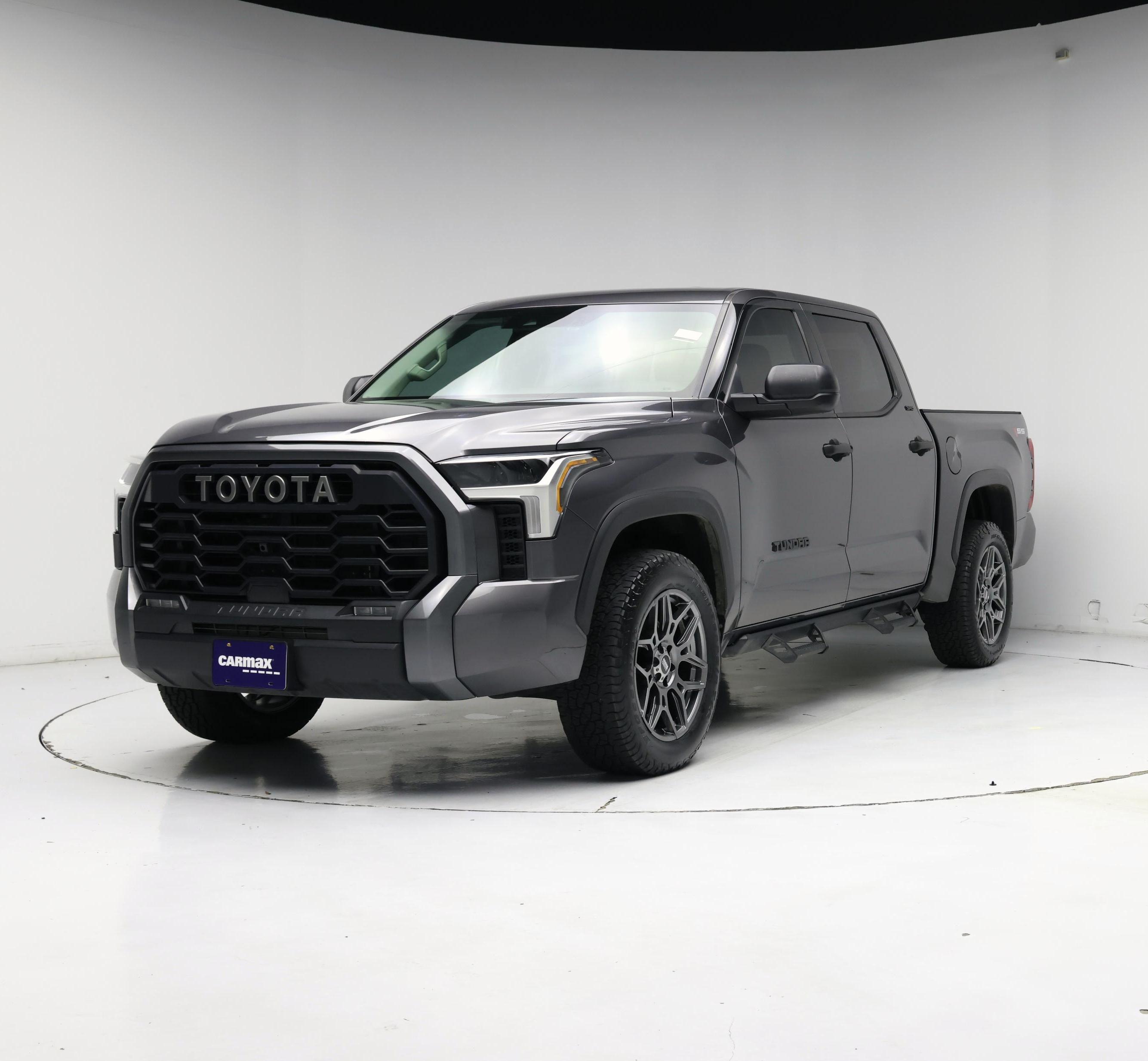 Thumbnail: 2022 Toyota Tundra - 4