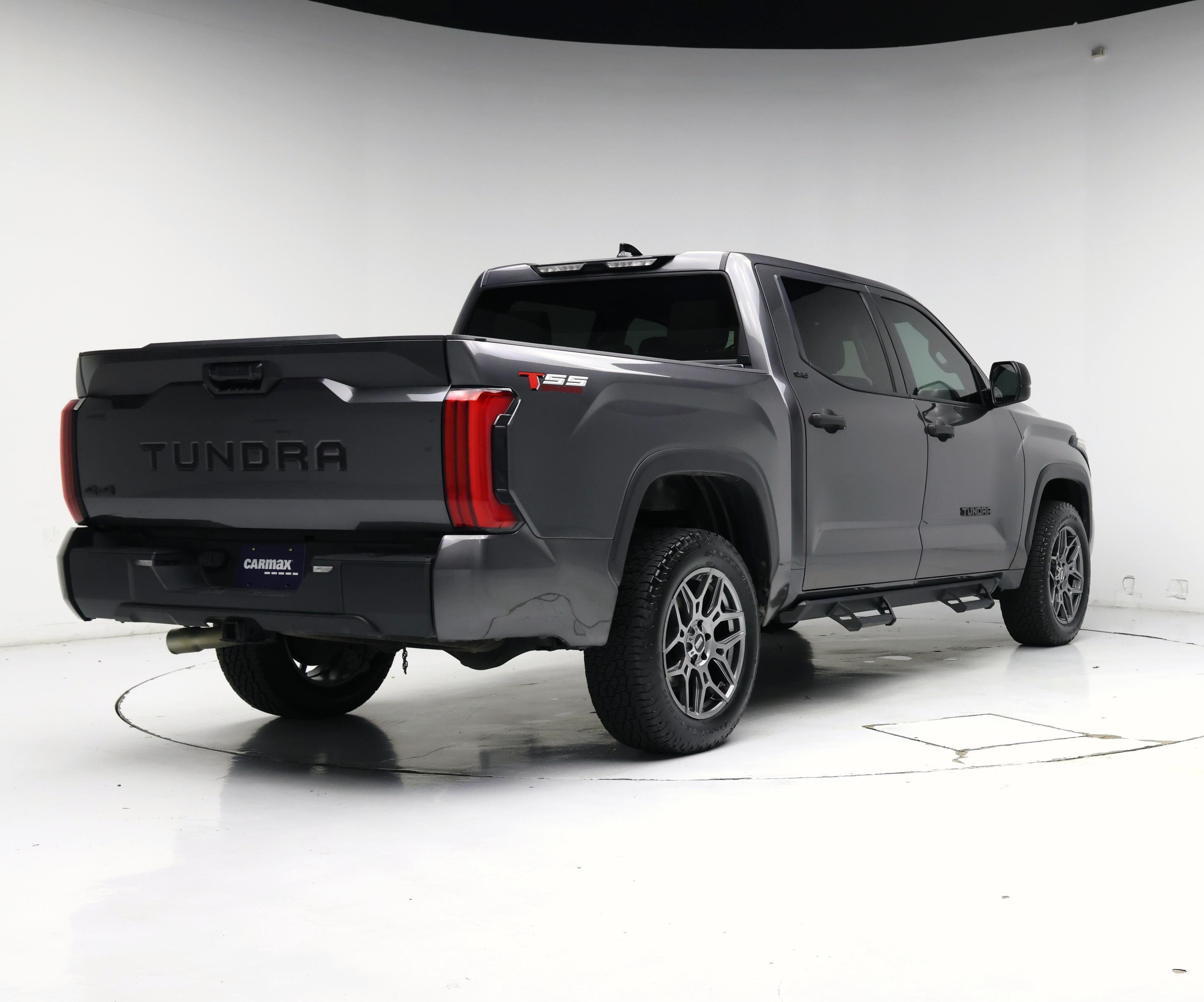 Thumbnail: 2022 Toyota Tundra - 8