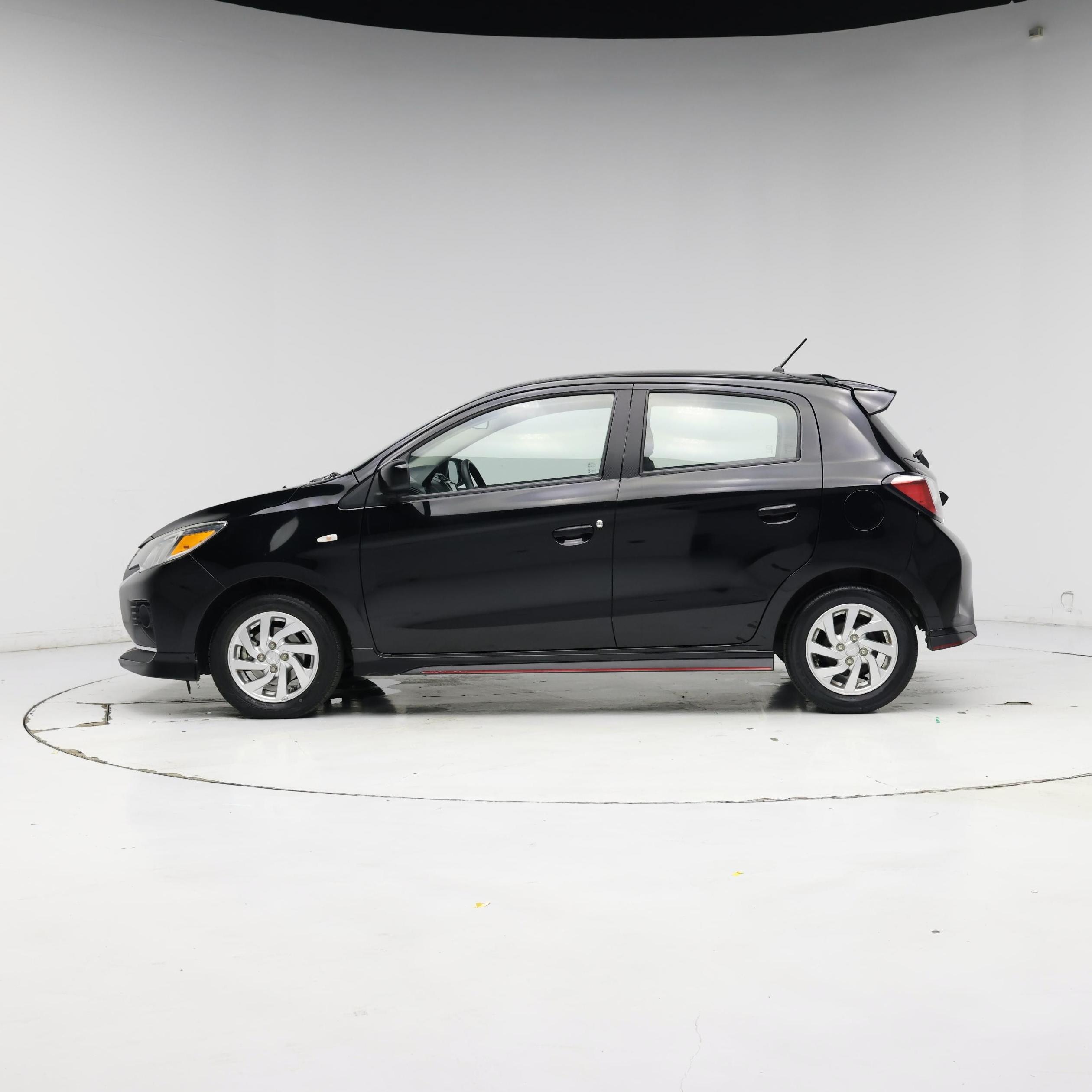 Thumbnail: 2021 Mitsubishi Mirage - 3