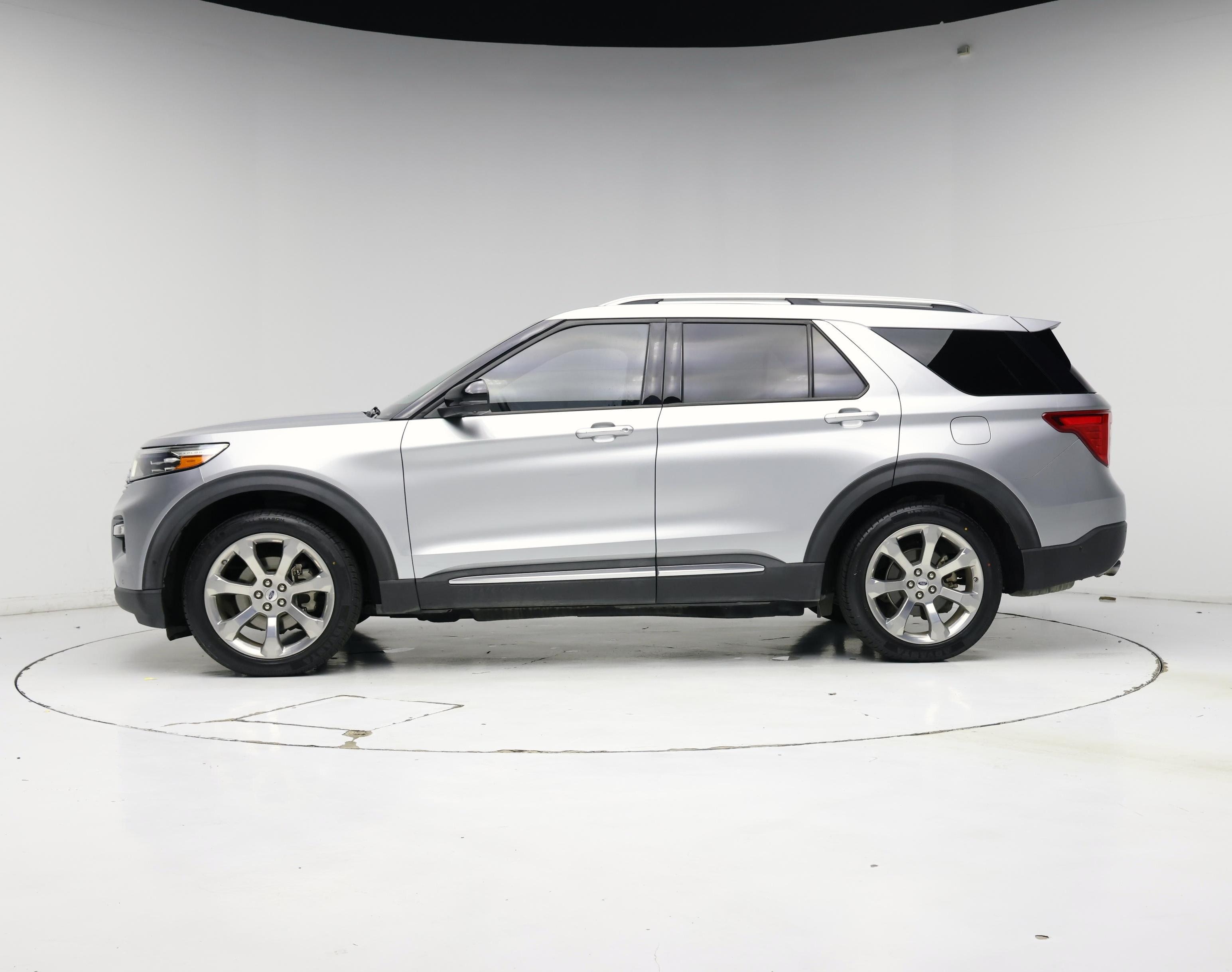 Thumbnail: 2020 Ford Explorer - 3