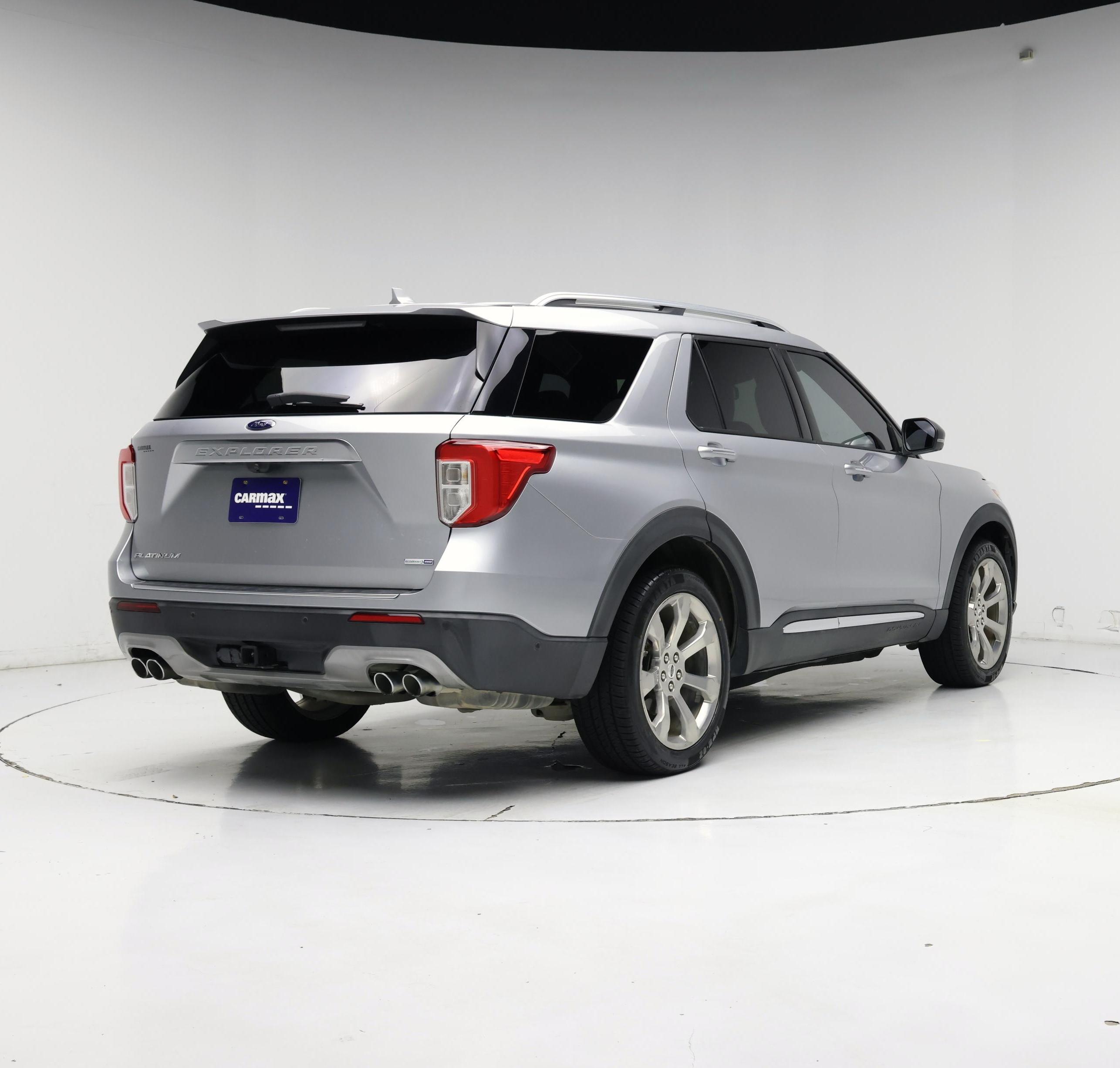 Thumbnail: 2020 Ford Explorer - 8