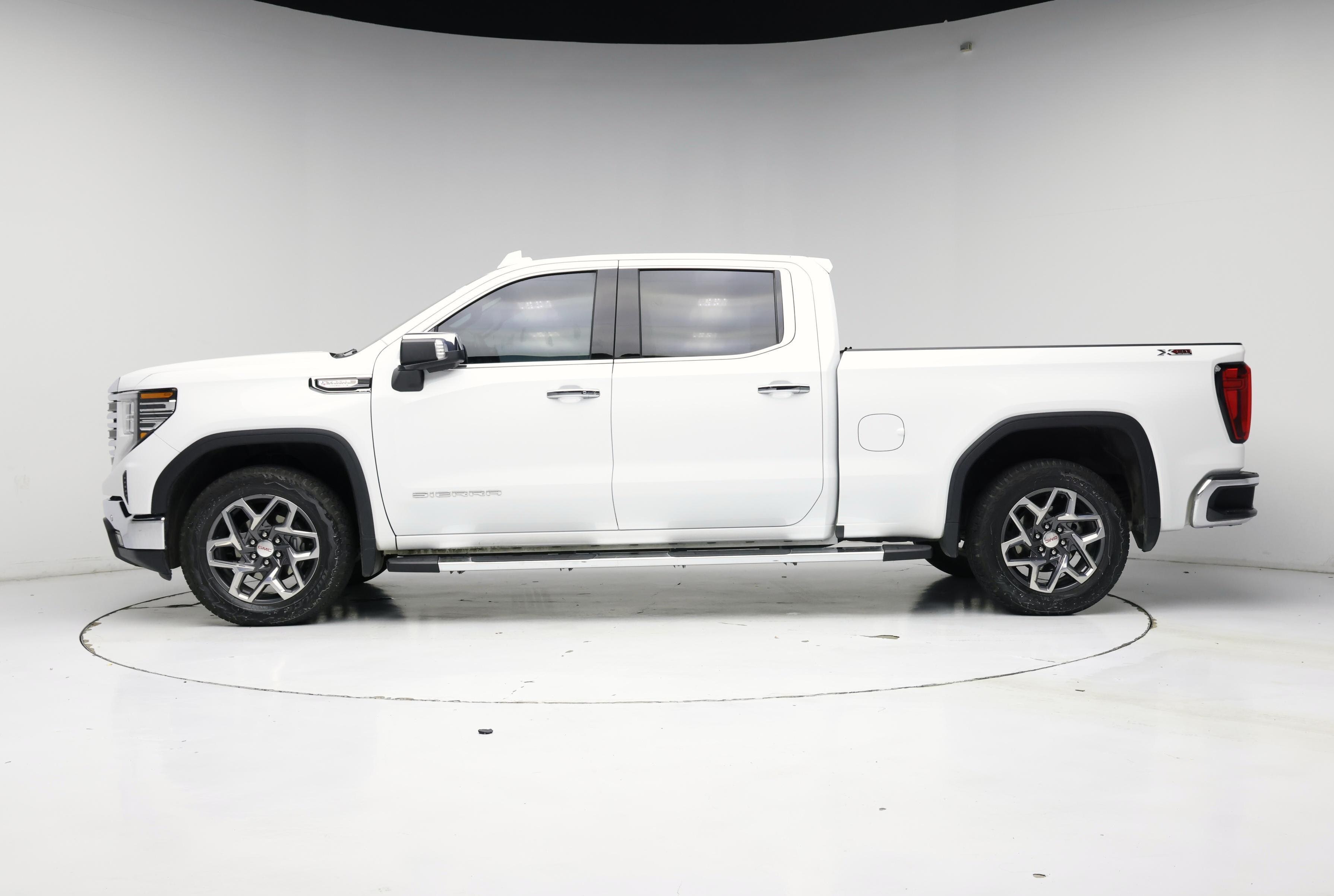 Thumbnail: 2024 GMC Sierra 1500 - 3