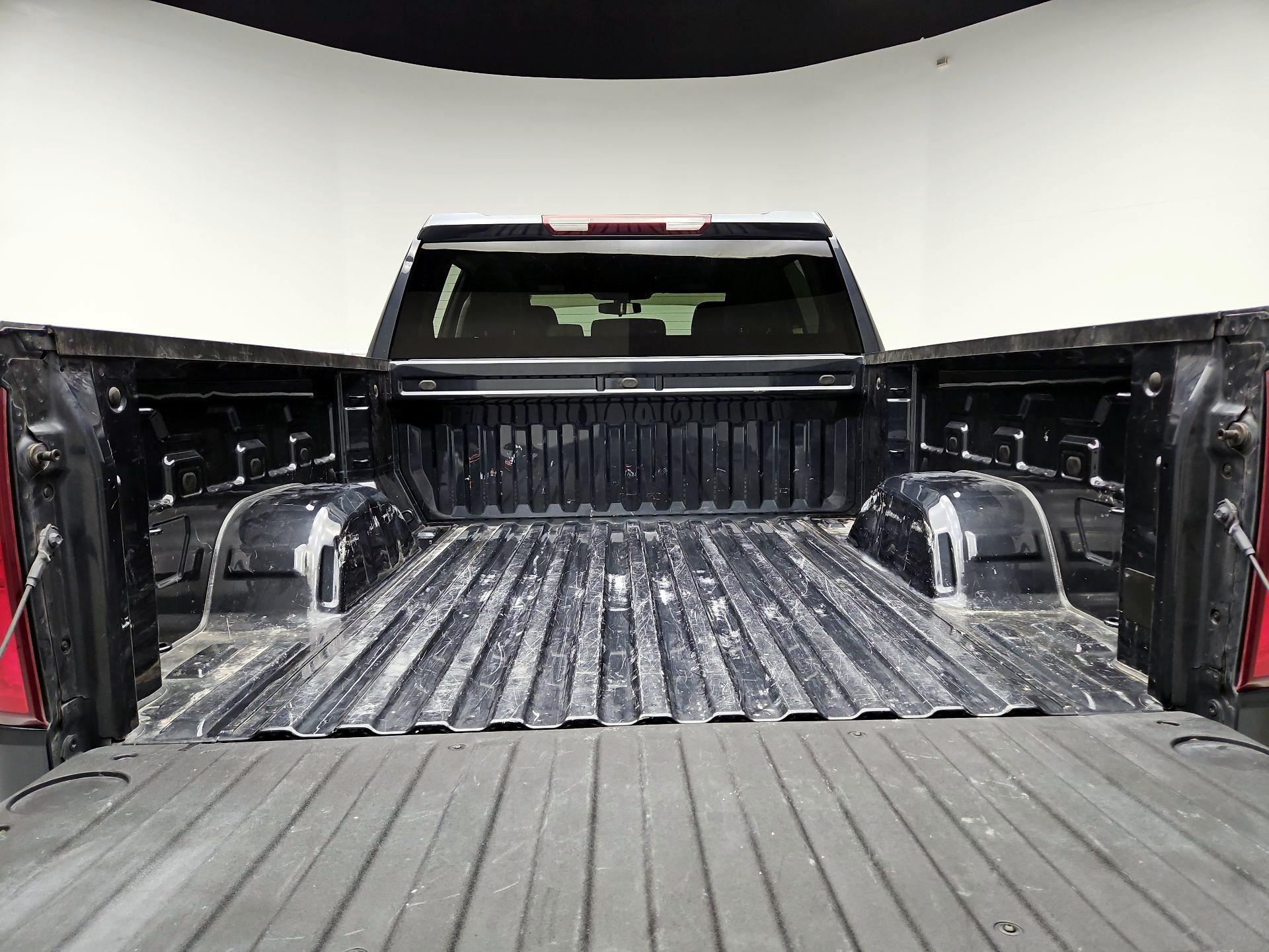 Thumbnail: 2022 Chevrolet Silverado 1500 - 20