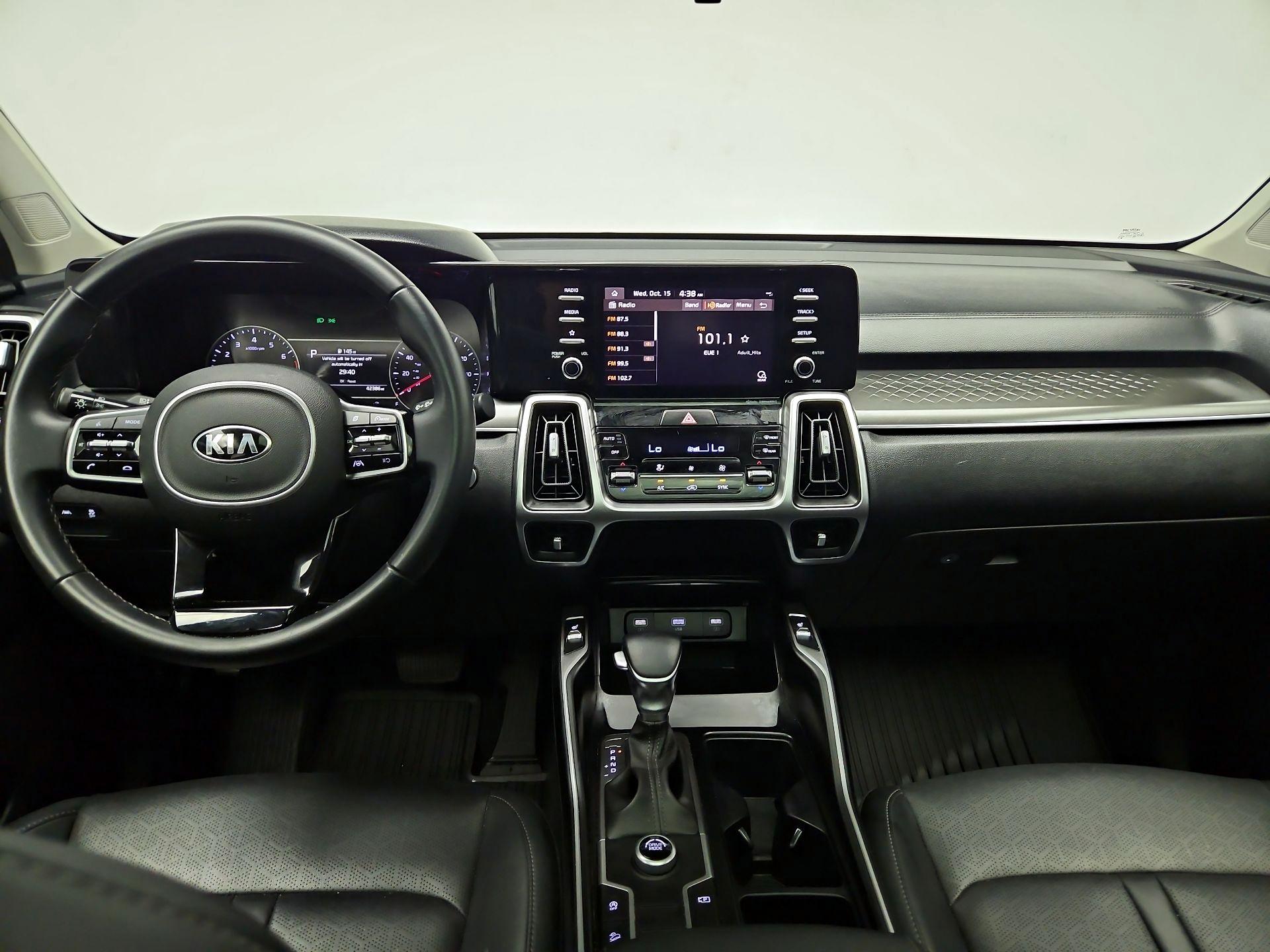 Thumbnail: 2021 Kia Sorento - 9