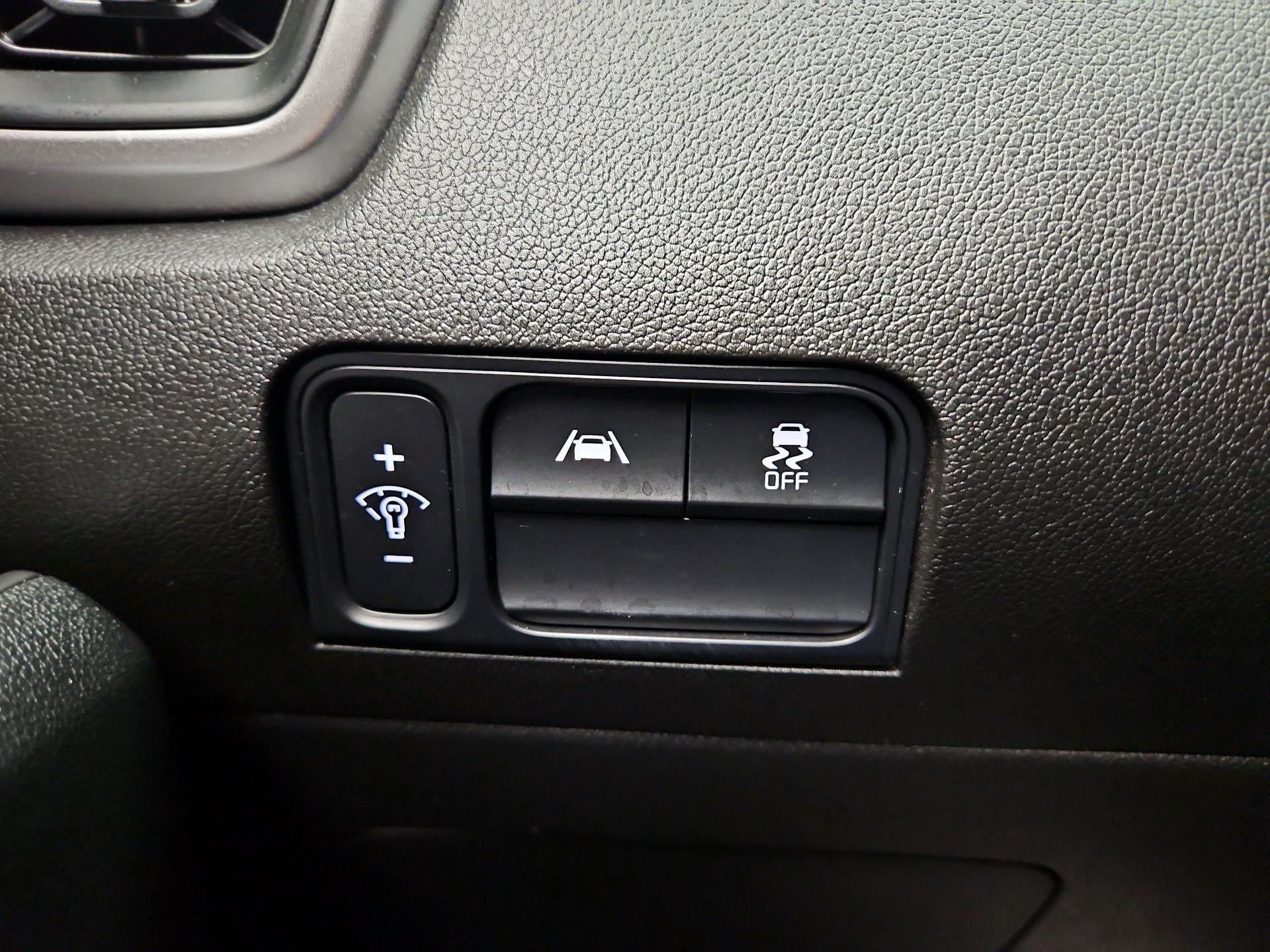 Thumbnail: 2021 Kia Sorento - 13