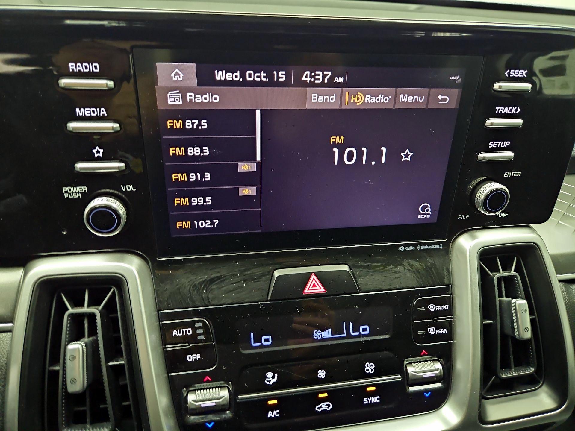 Thumbnail: 2021 Kia Sorento - 15