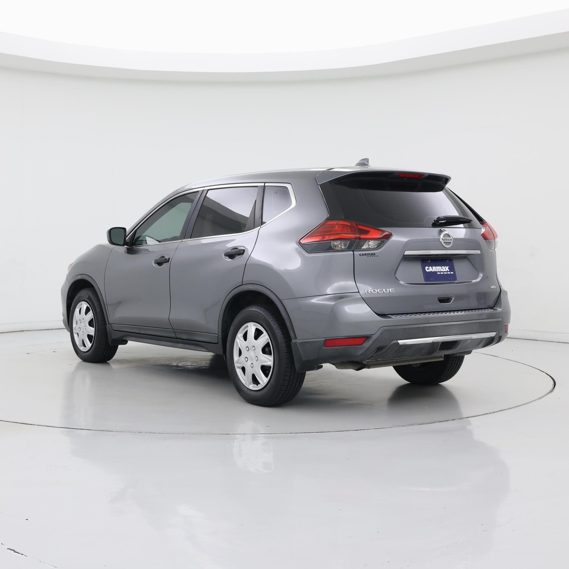 Thumbnail: 2017 Nissan Rogue - 2