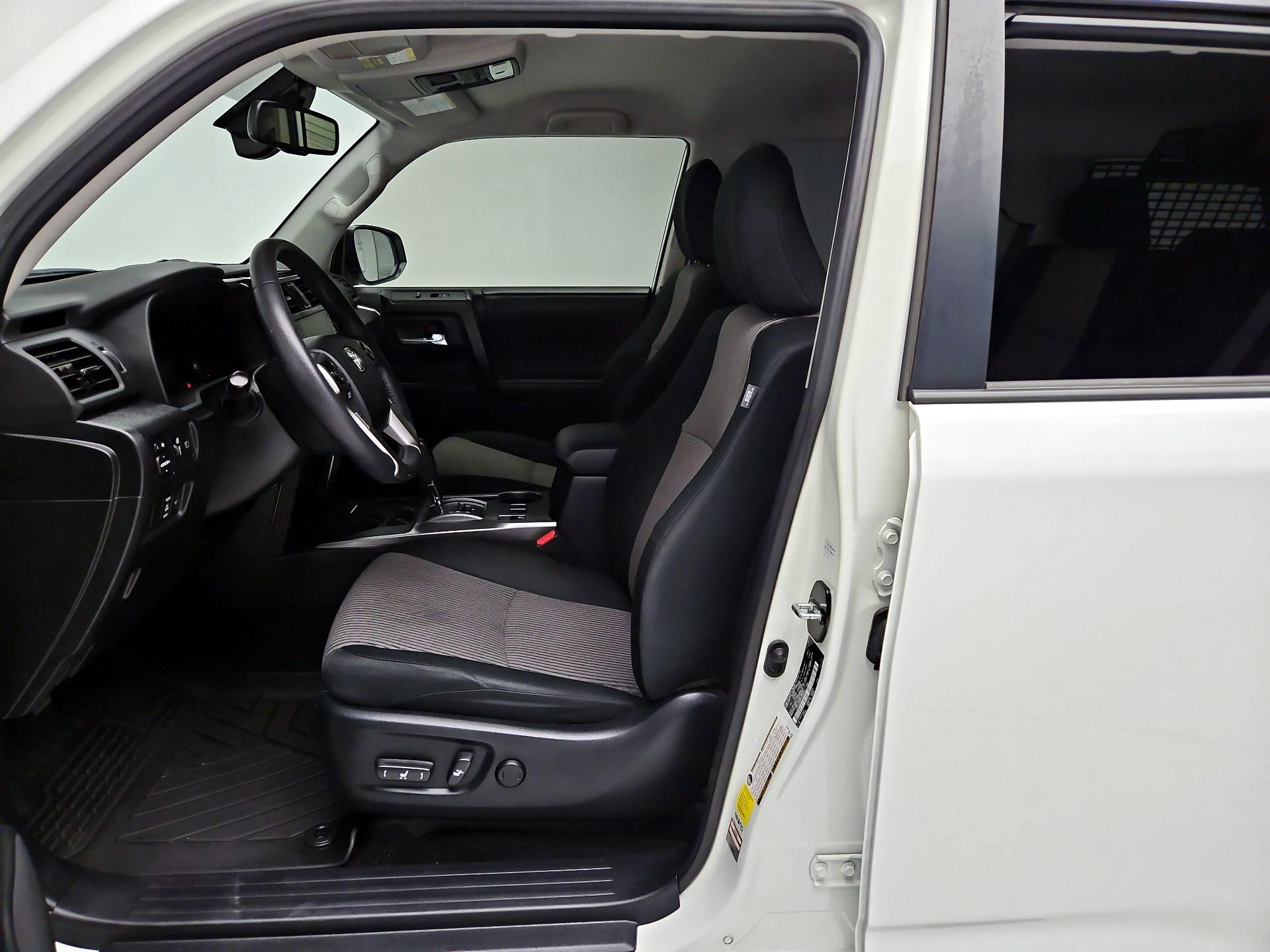Thumbnail: 2023 Toyota 4Runner - 11