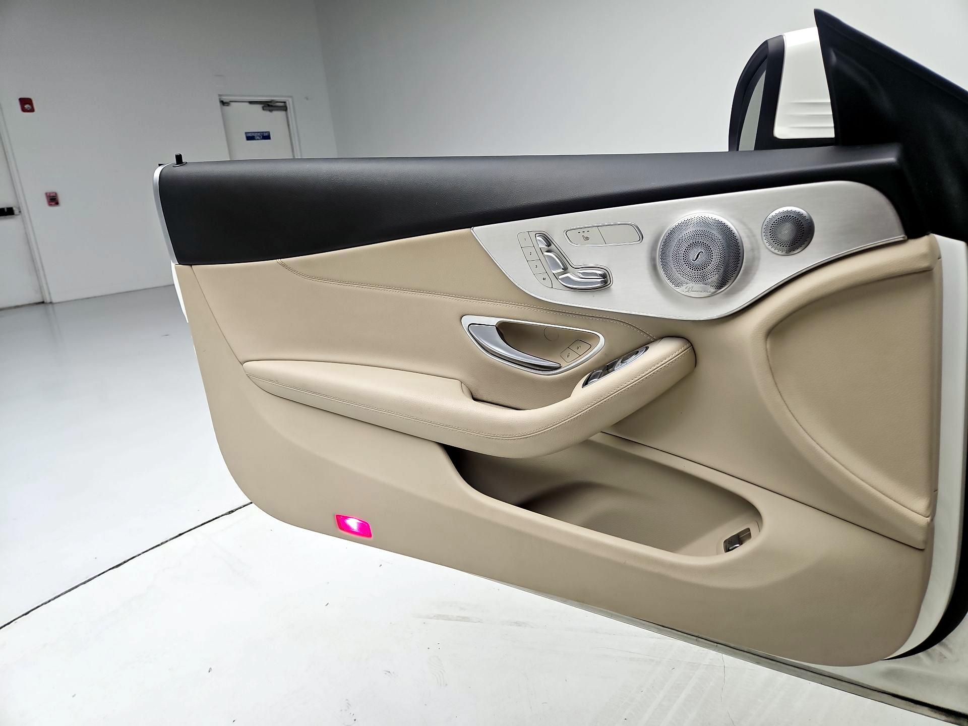 Thumbnail: 2017 Mercedes-Benz C-Class - 10