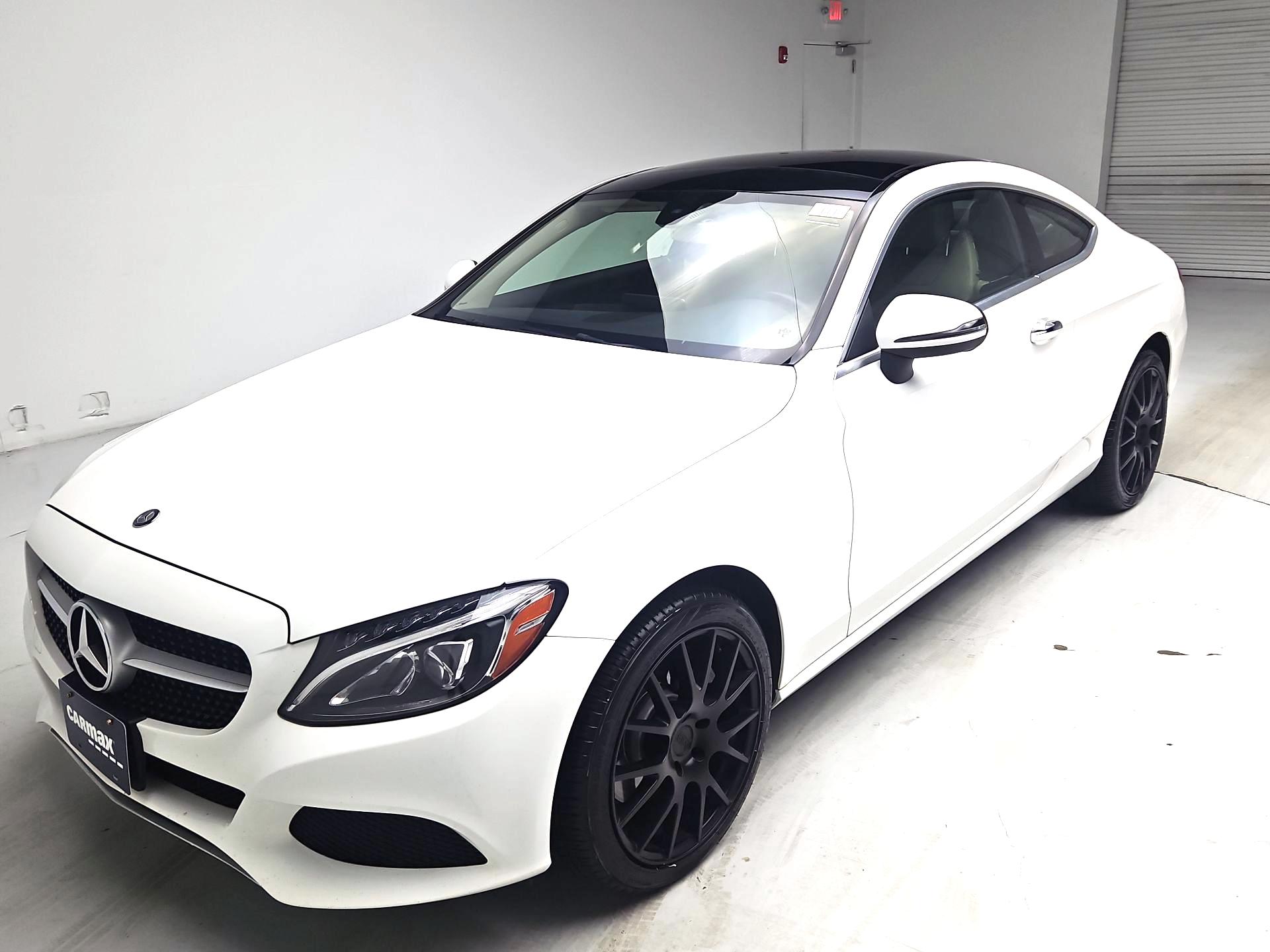 Thumbnail: 2017 Mercedes-Benz C-Class - 3