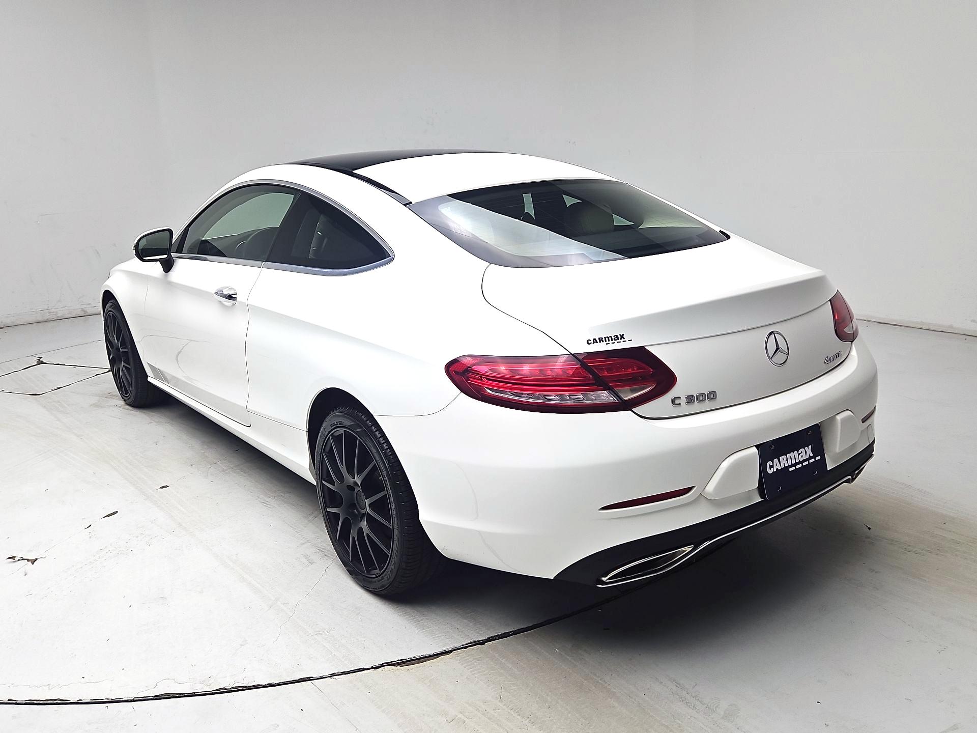 Thumbnail: 2017 Mercedes-Benz C-Class - 7