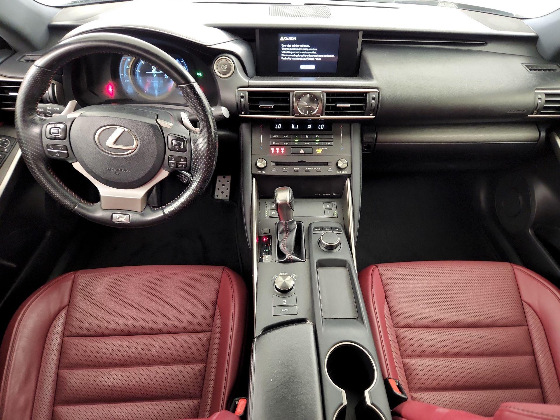 Thumbnail: 2020 Lexus IS - 9