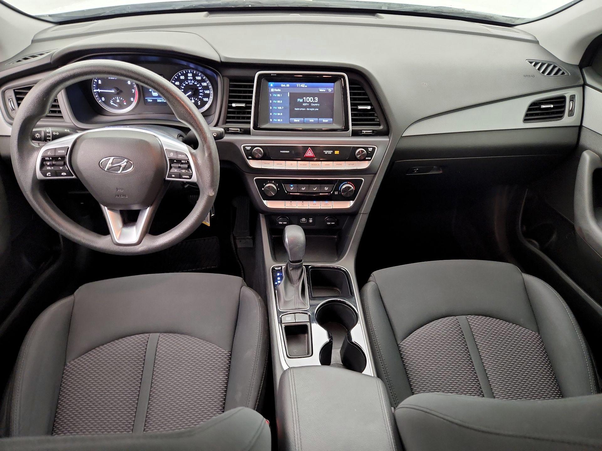 Thumbnail: 2019 Hyundai Sonata - 9