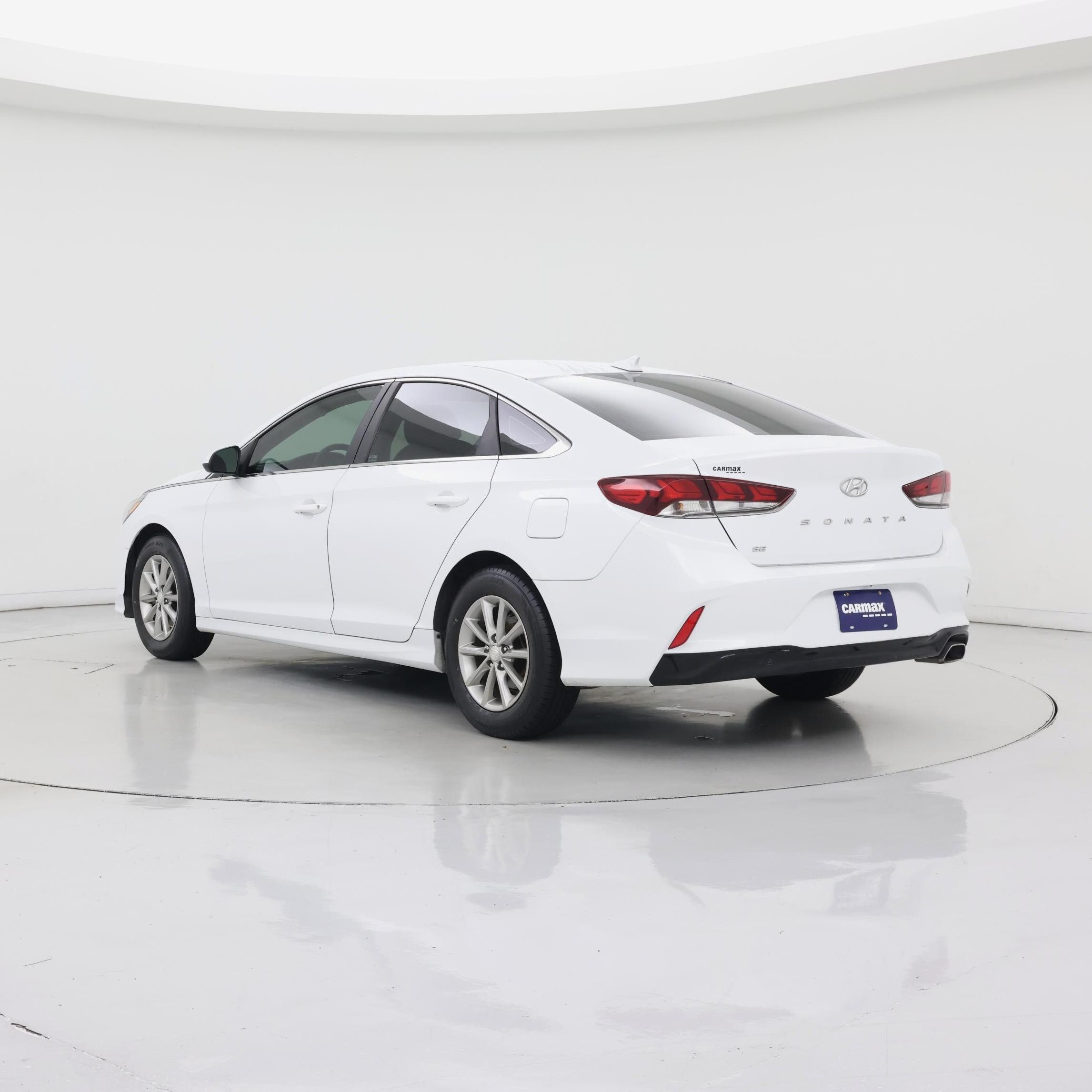 Thumbnail: 2019 Hyundai Sonata - 2