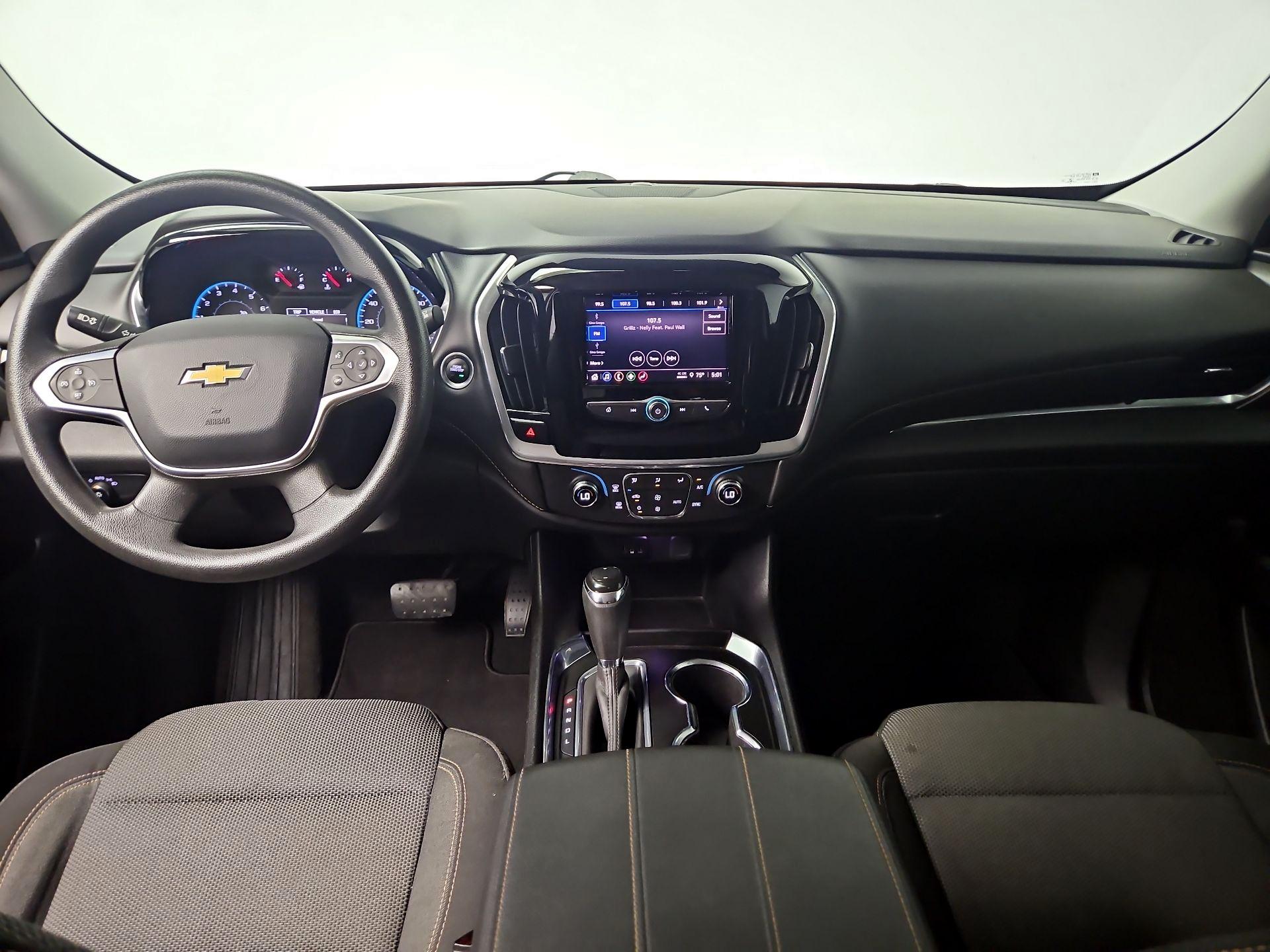 Thumbnail: 2020 Chevrolet Traverse - 9