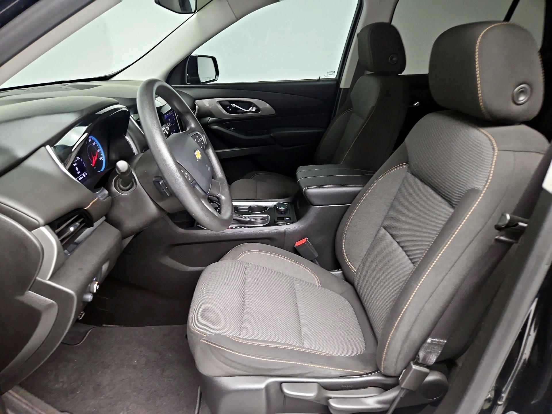 Thumbnail: 2020 Chevrolet Traverse - 11