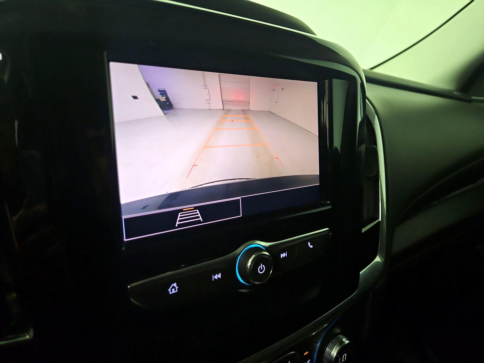 Thumbnail: 2020 Chevrolet Traverse - 14