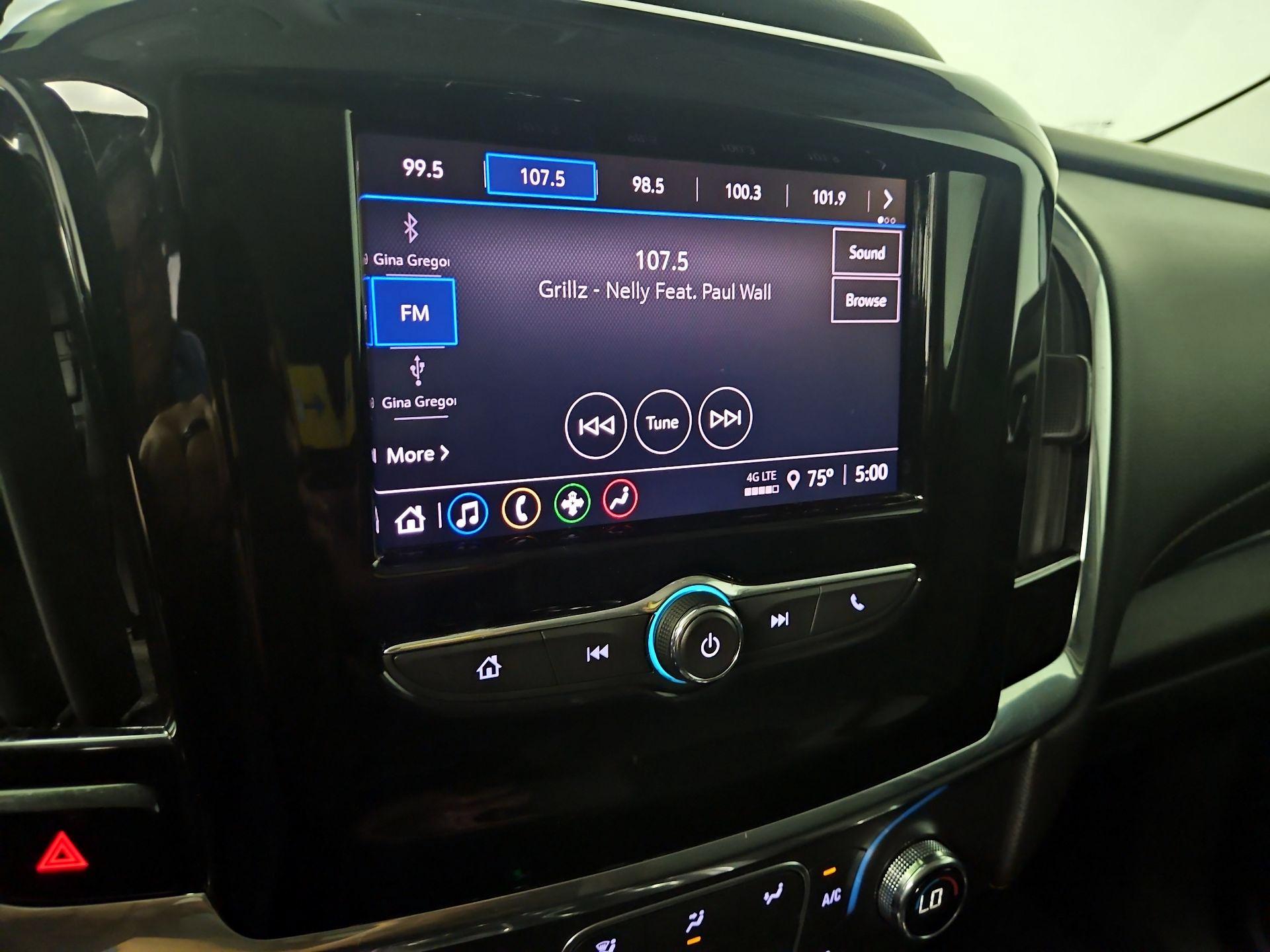 Thumbnail: 2020 Chevrolet Traverse - 15