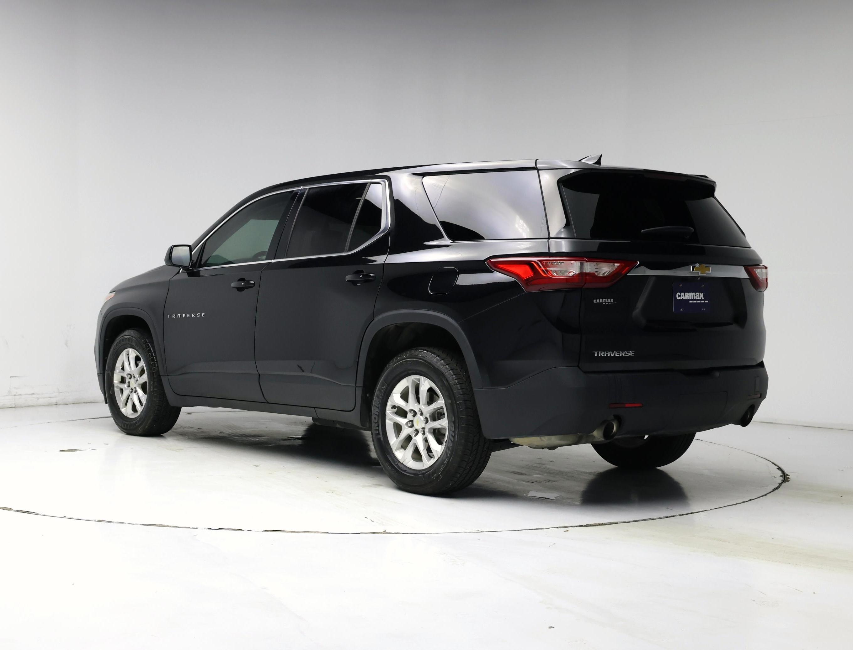 Thumbnail: 2020 Chevrolet Traverse - 2