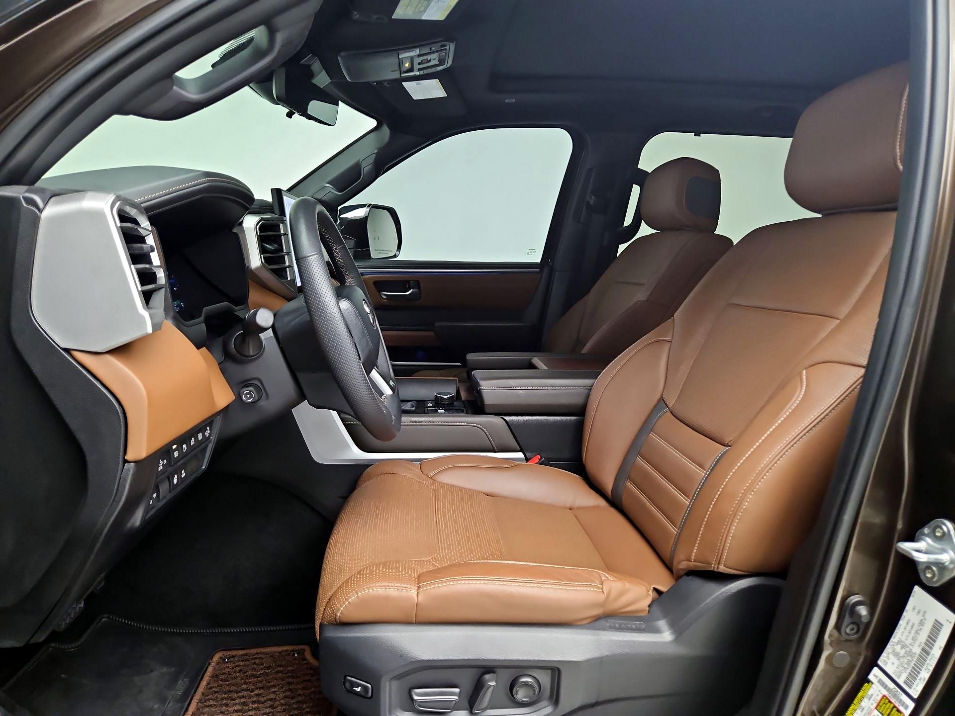 Thumbnail: 2024 Toyota Tundra - 9