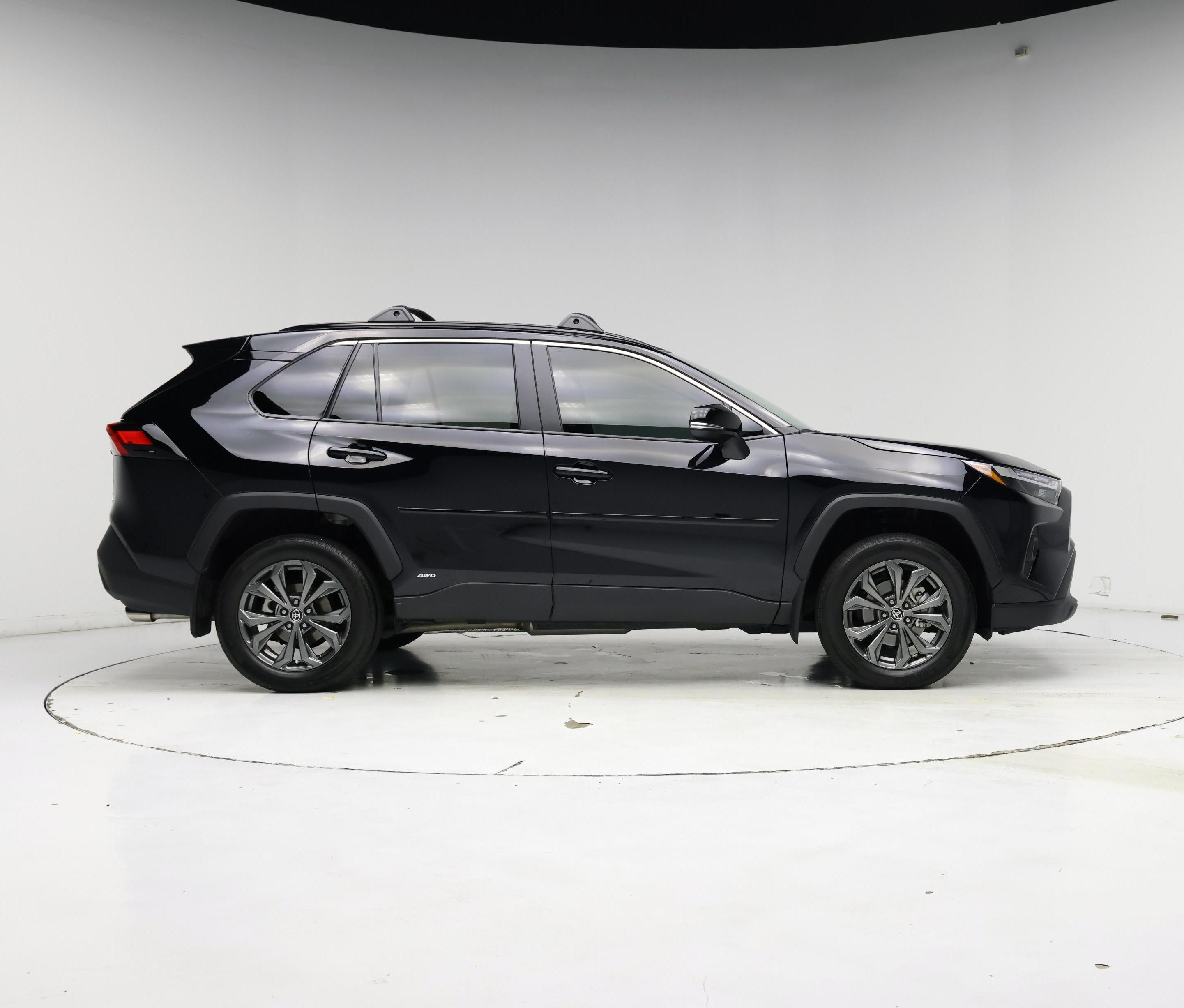 Thumbnail: 2024 Toyota RAV4 - 7