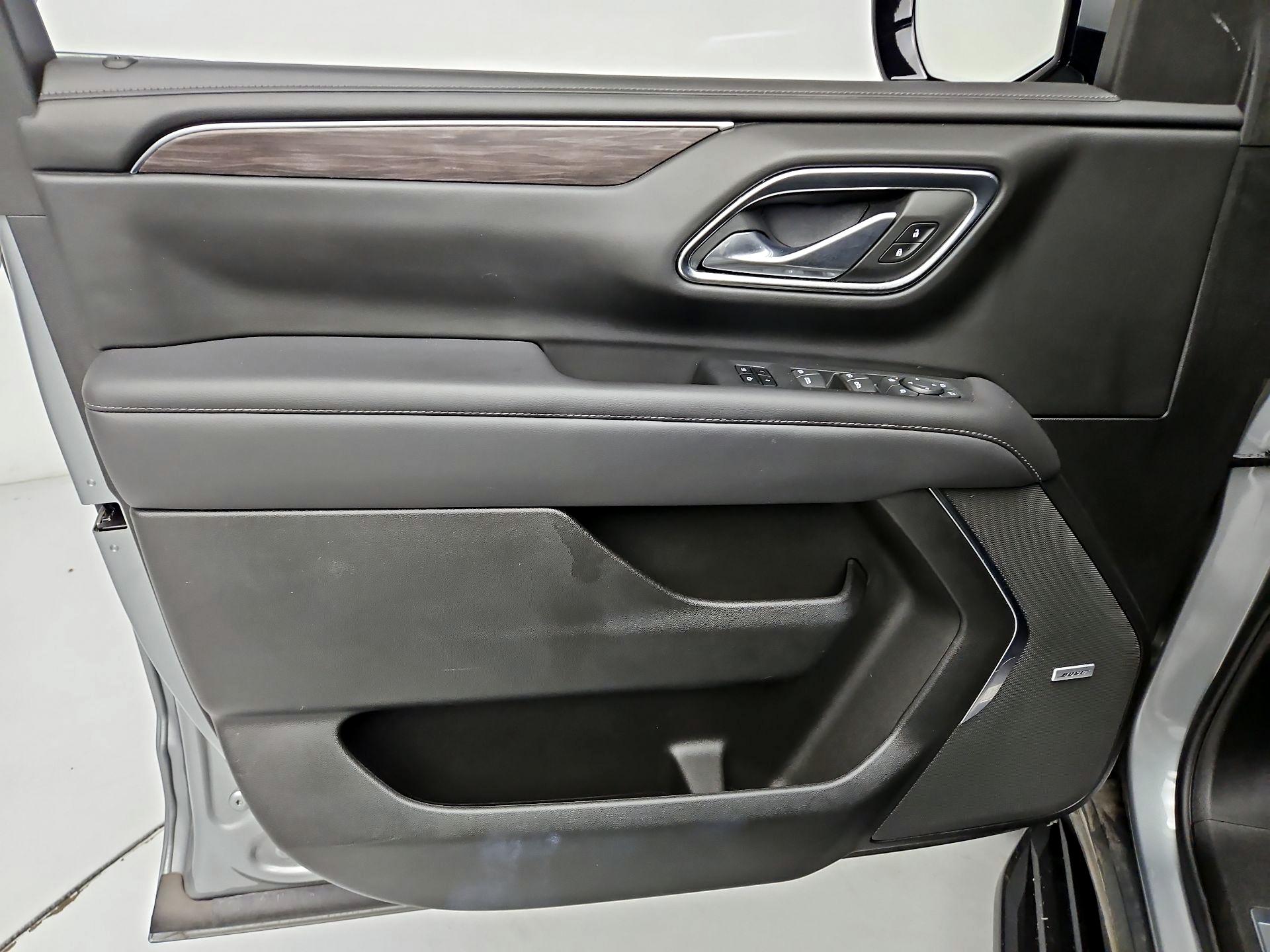 Thumbnail: 2024 Chevrolet Suburban - 12