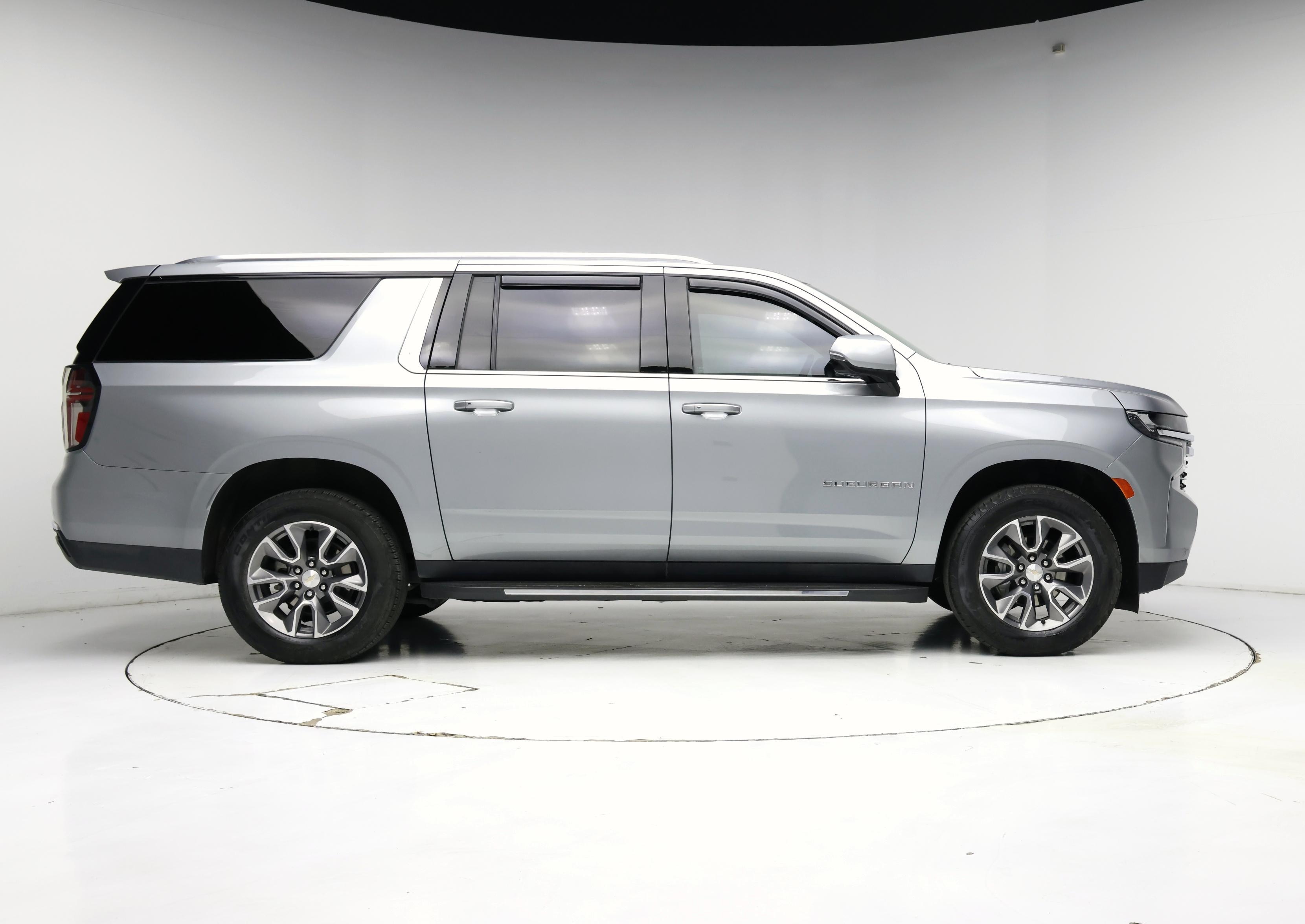 Thumbnail: 2024 Chevrolet Suburban - 7