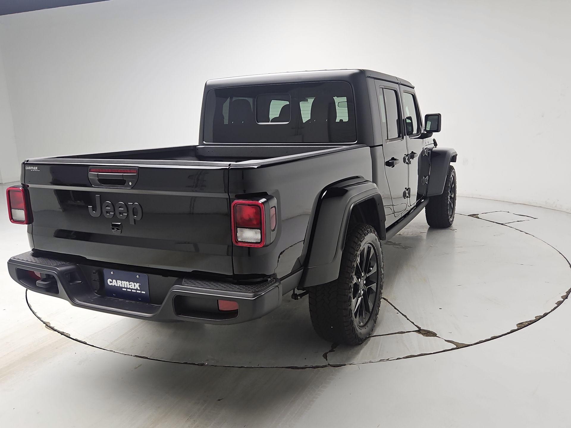 Thumbnail: 2025 Jeep Gladiator - 5