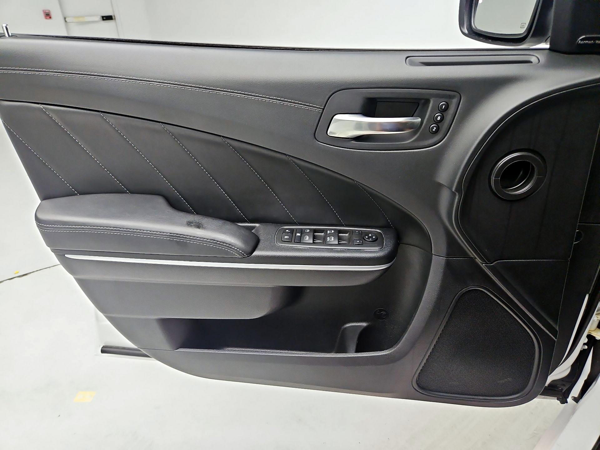 Thumbnail: 2021 Dodge Charger - 12