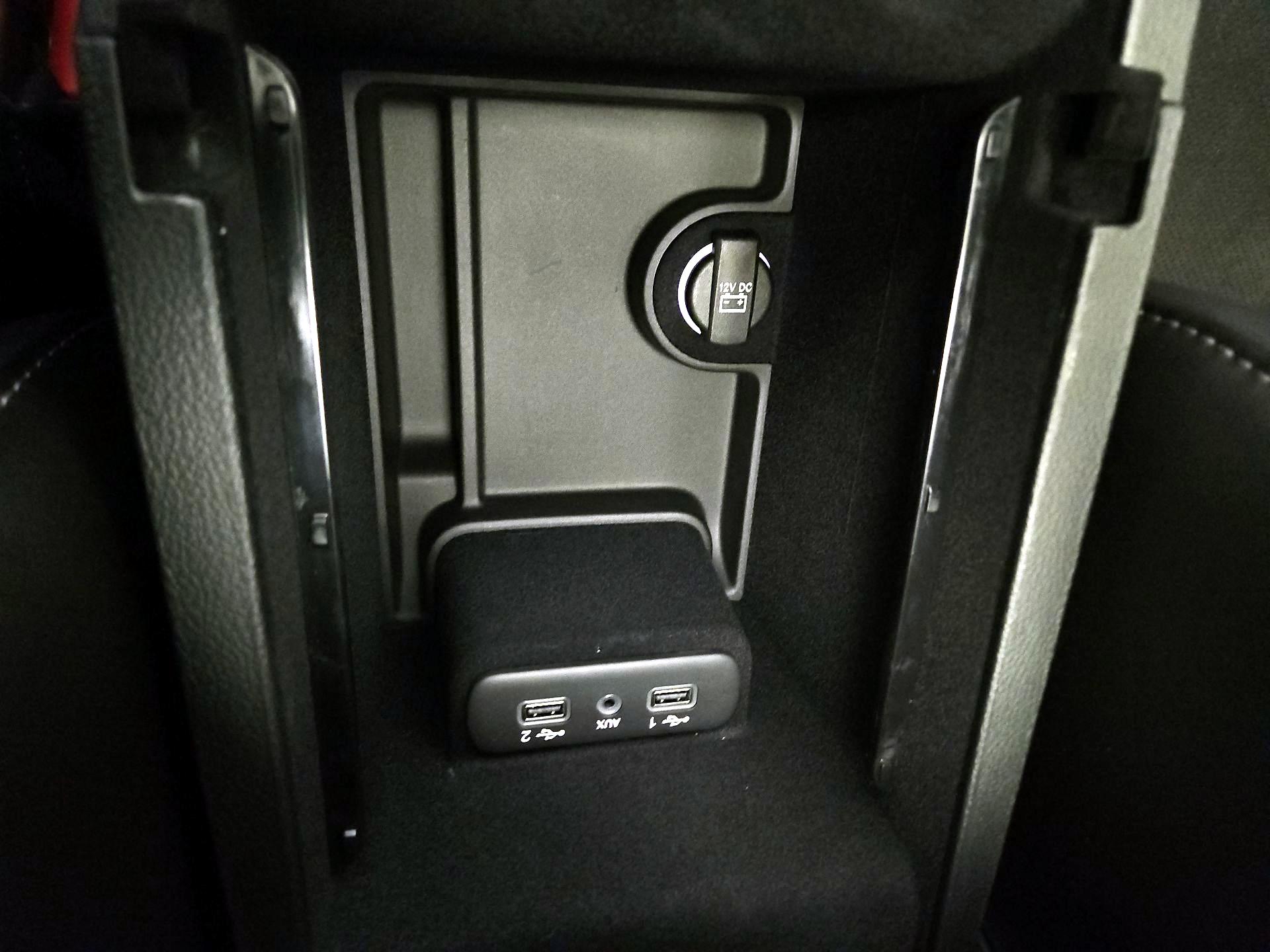 Thumbnail: 2021 Dodge Charger - 18