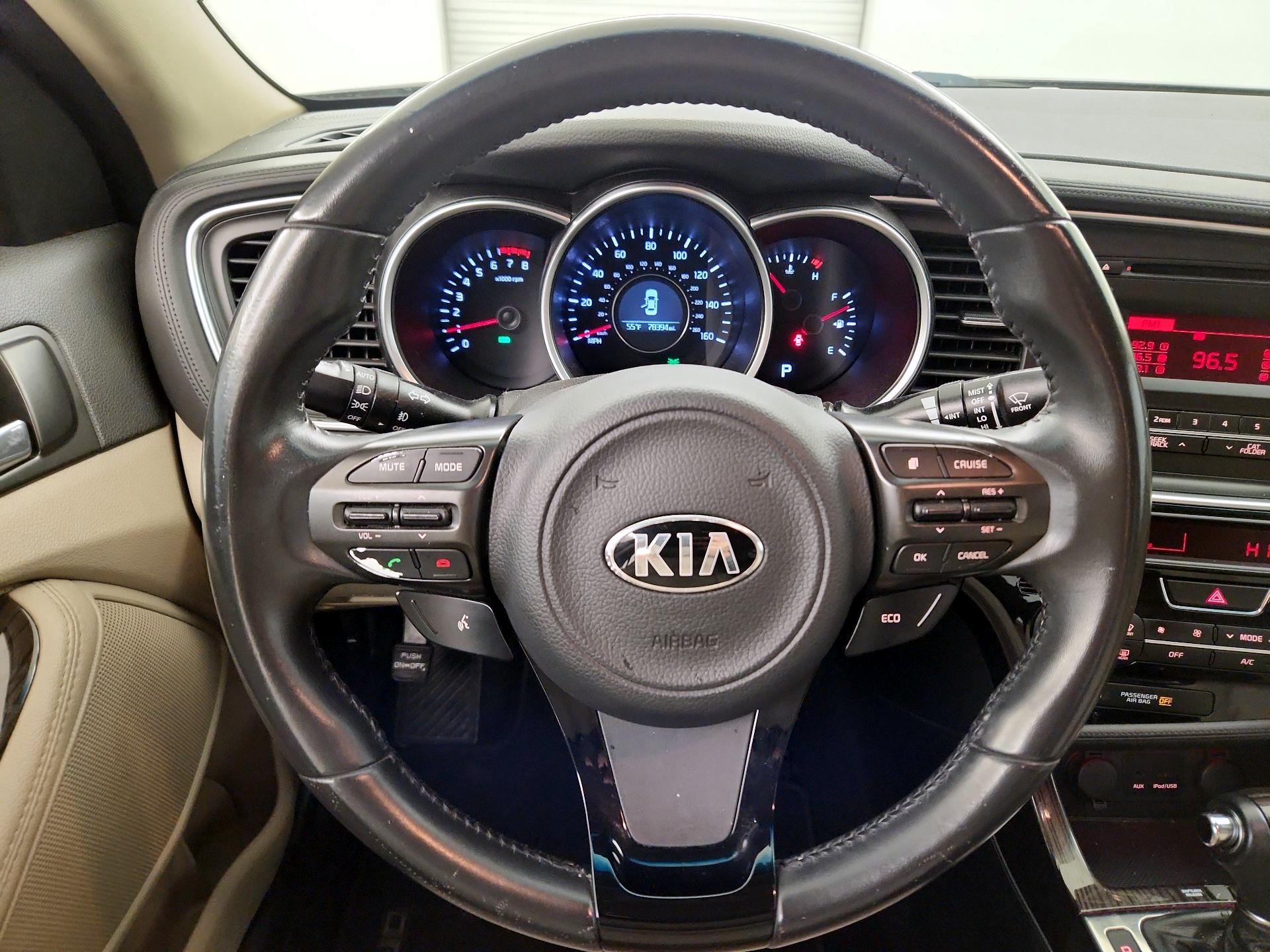 Thumbnail: 2015 Kia Optima - 10