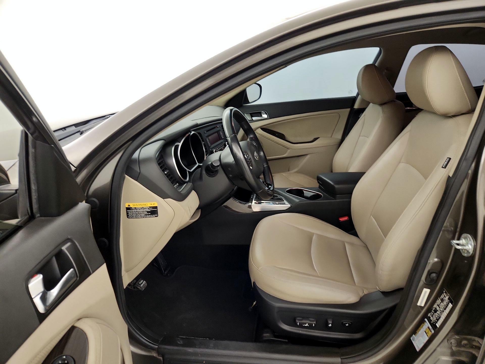 Thumbnail: 2015 Kia Optima - 11