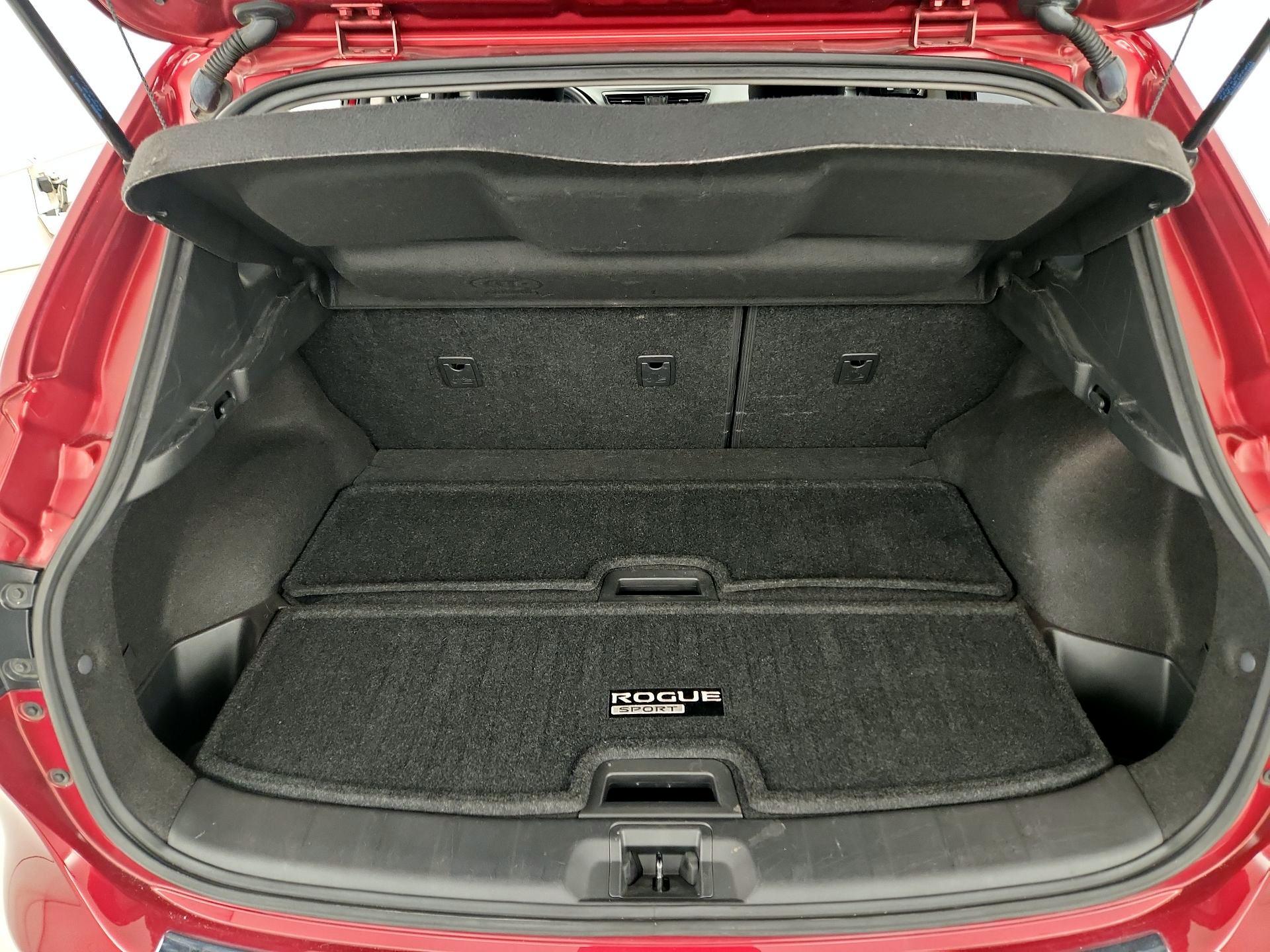 Thumbnail: 2019 Nissan Rogue Sport - 20