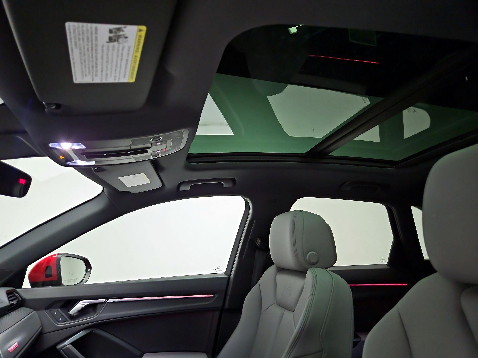 Thumbnail: 2021 Audi Q3 - 20