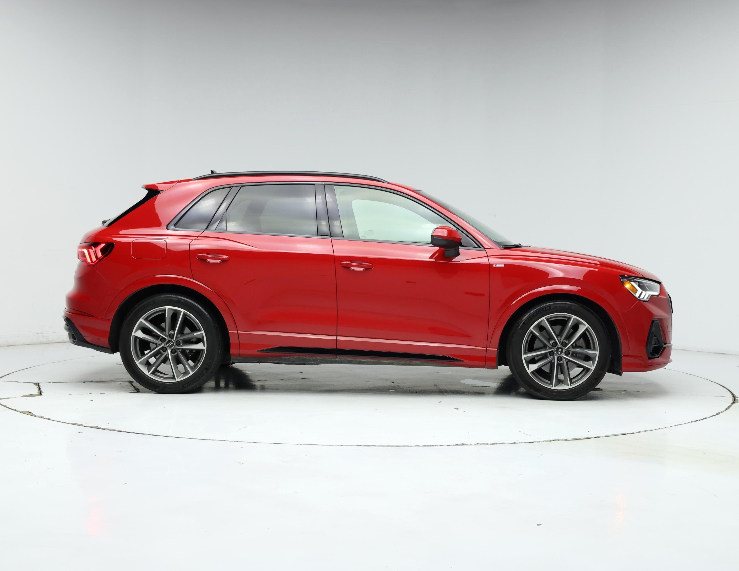 Thumbnail: 2021 Audi Q3 - 7