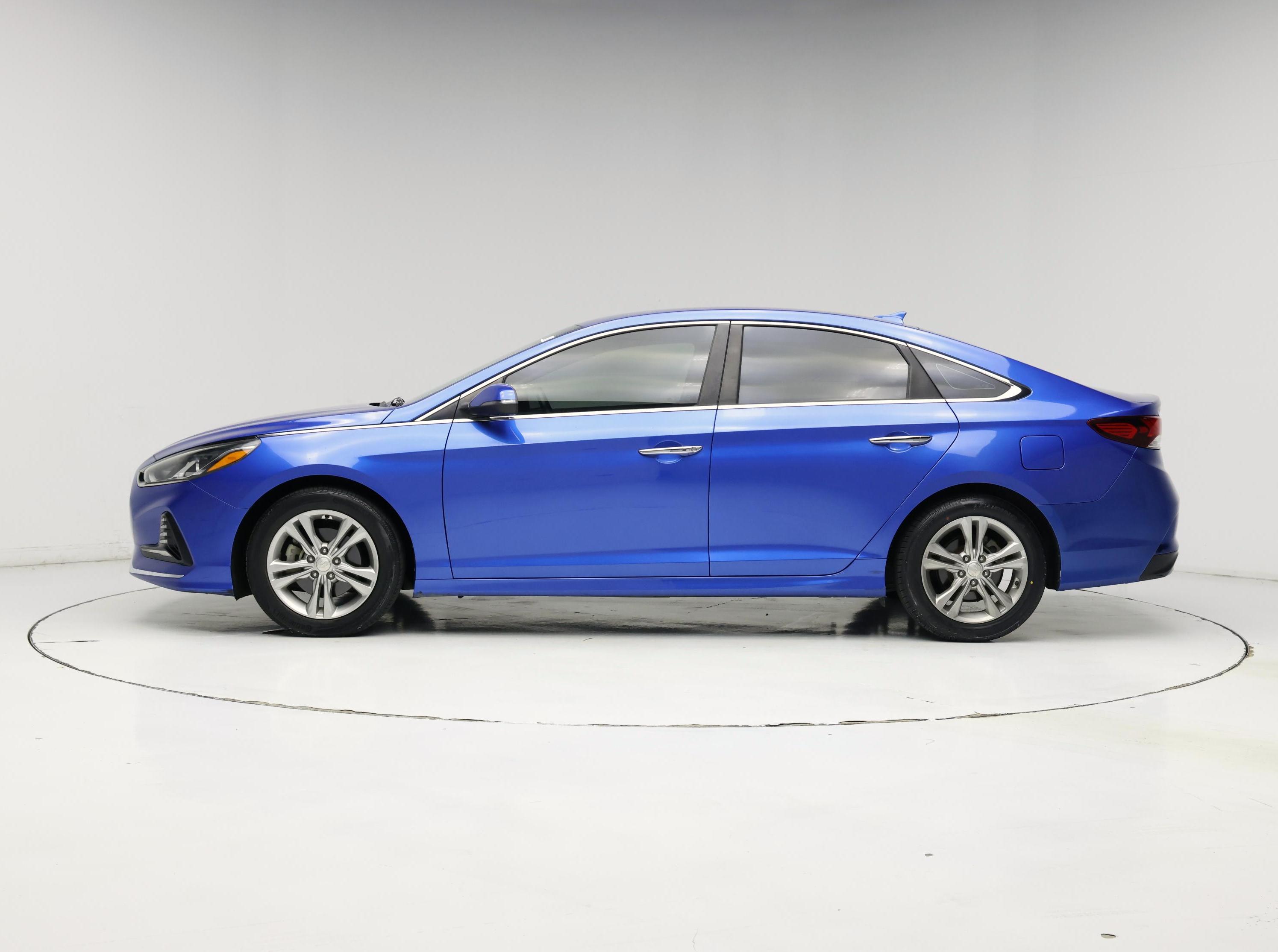 Thumbnail: 2018 Hyundai Sonata - 3