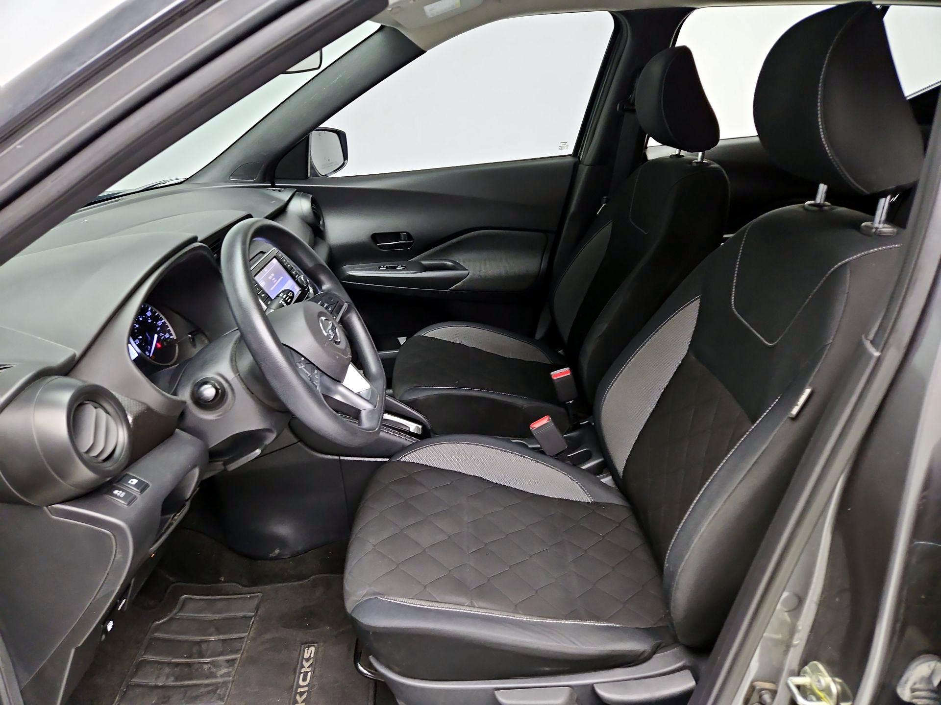 Thumbnail: 2019 Nissan Kicks - 11