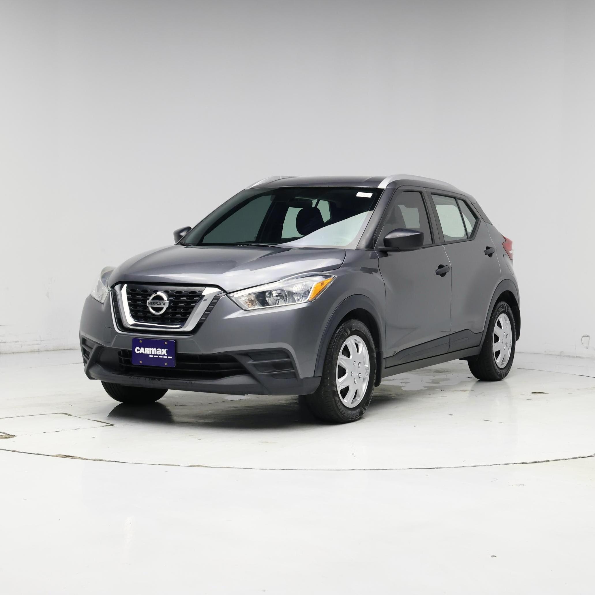 Thumbnail: 2019 Nissan Kicks - 4