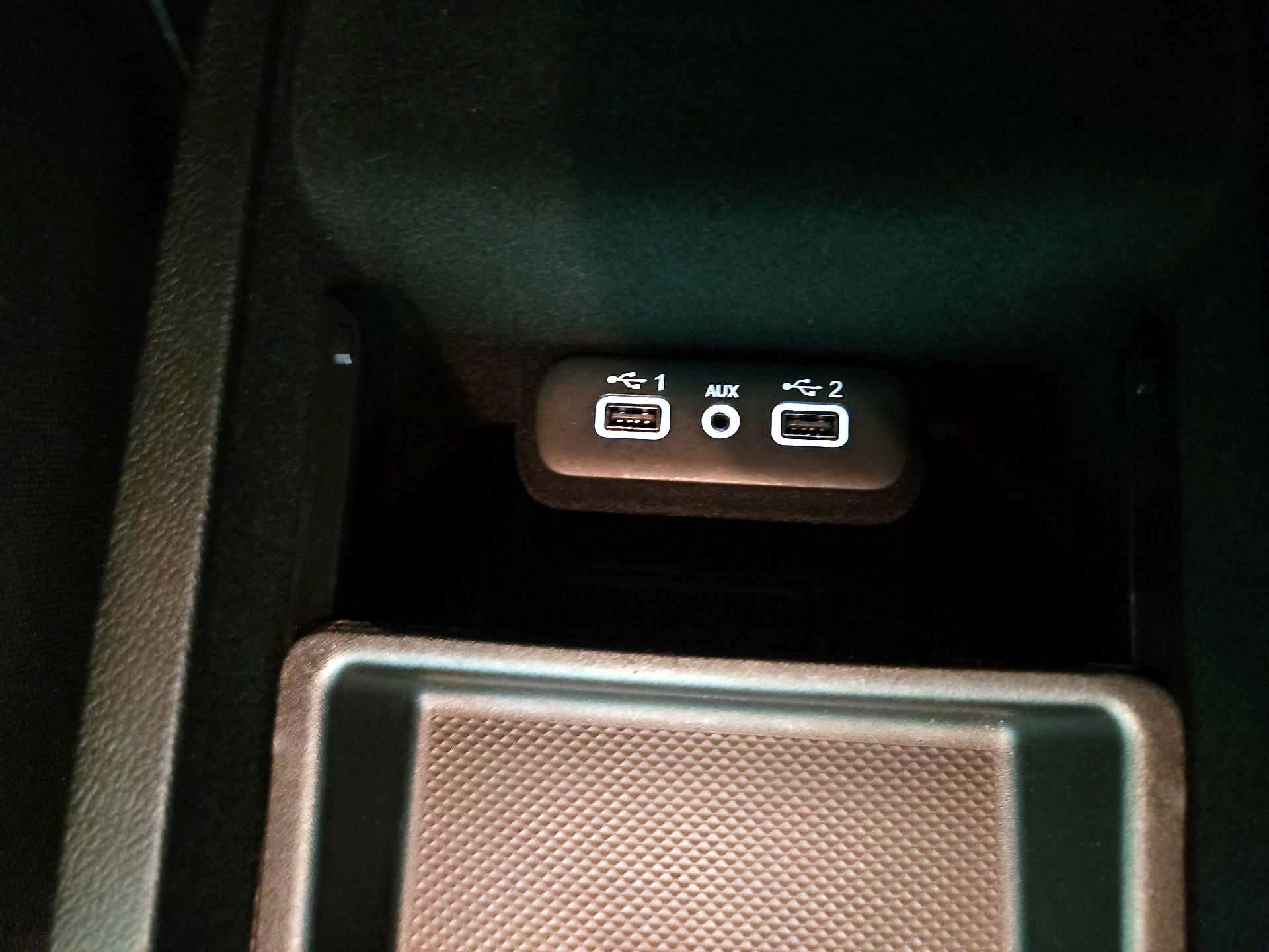 Thumbnail: 2019 Dodge Charger - 18