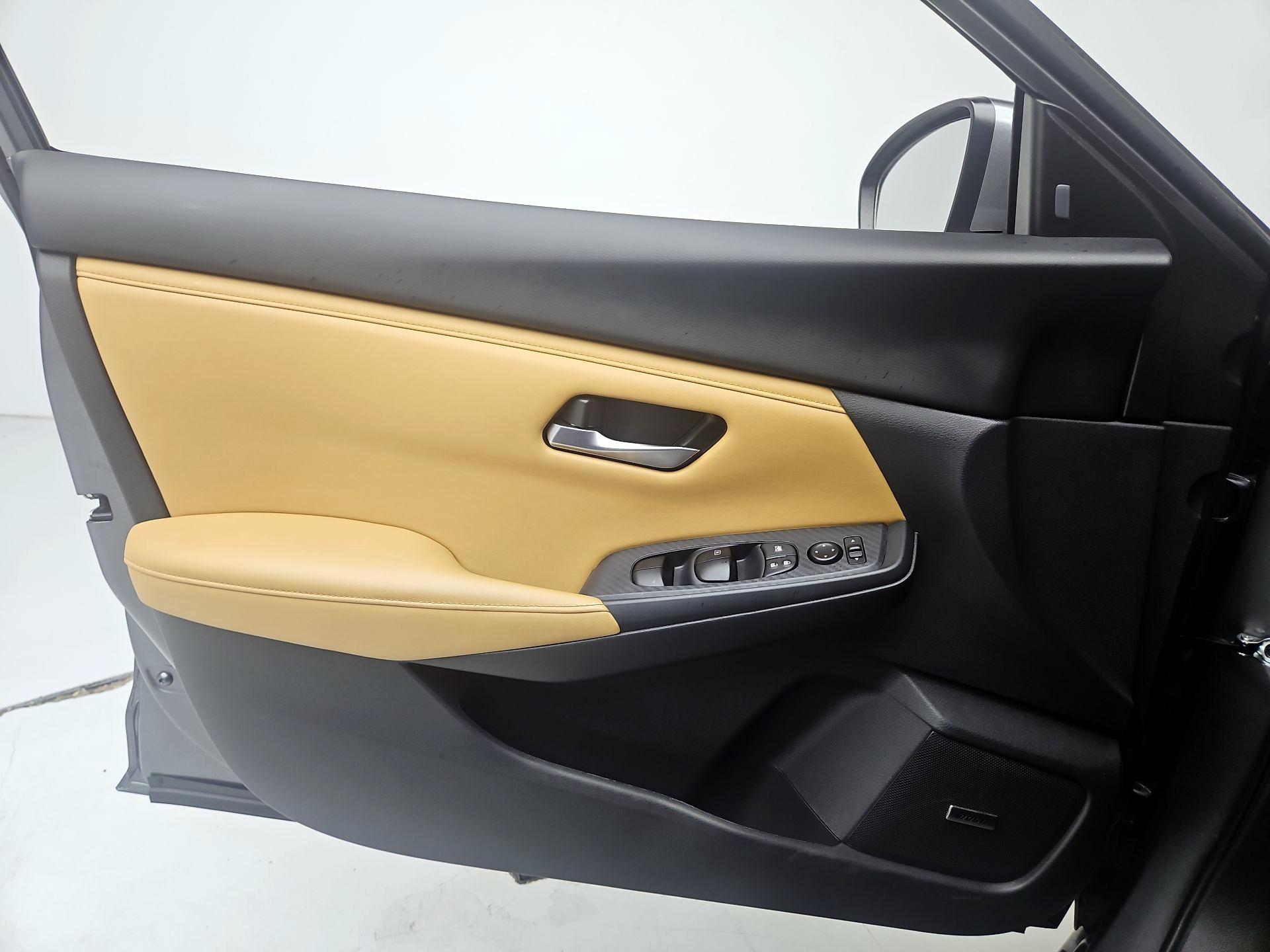 Thumbnail: 2025 Nissan Sentra - 12