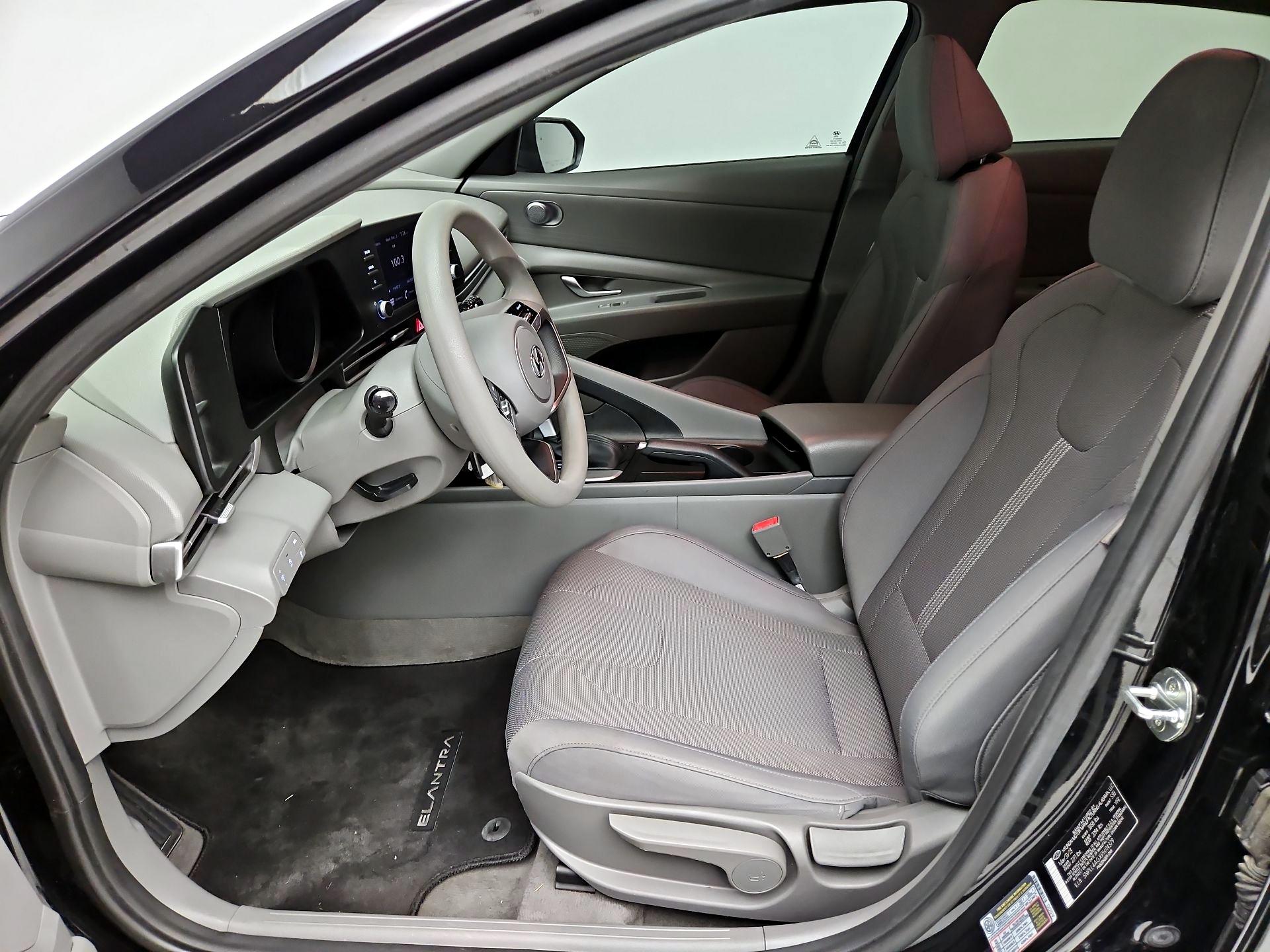 Thumbnail: 2023 Hyundai Elantra - 11