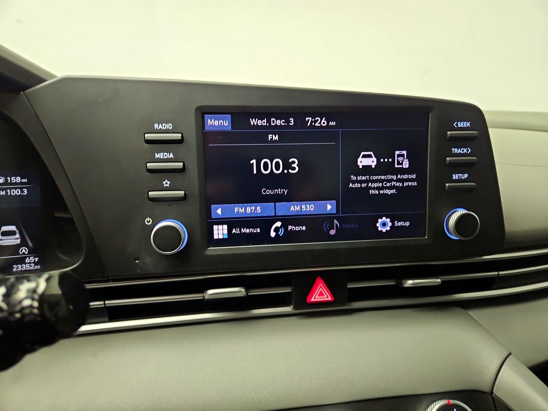 Thumbnail: 2023 Hyundai Elantra - 15