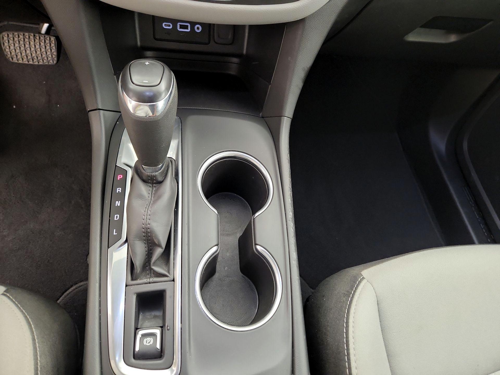 Thumbnail: 2019 Chevrolet Equinox - 17