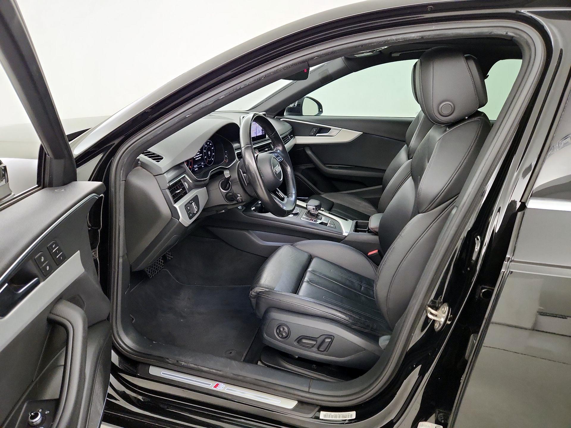 Thumbnail: 2017 Audi A4 - 11