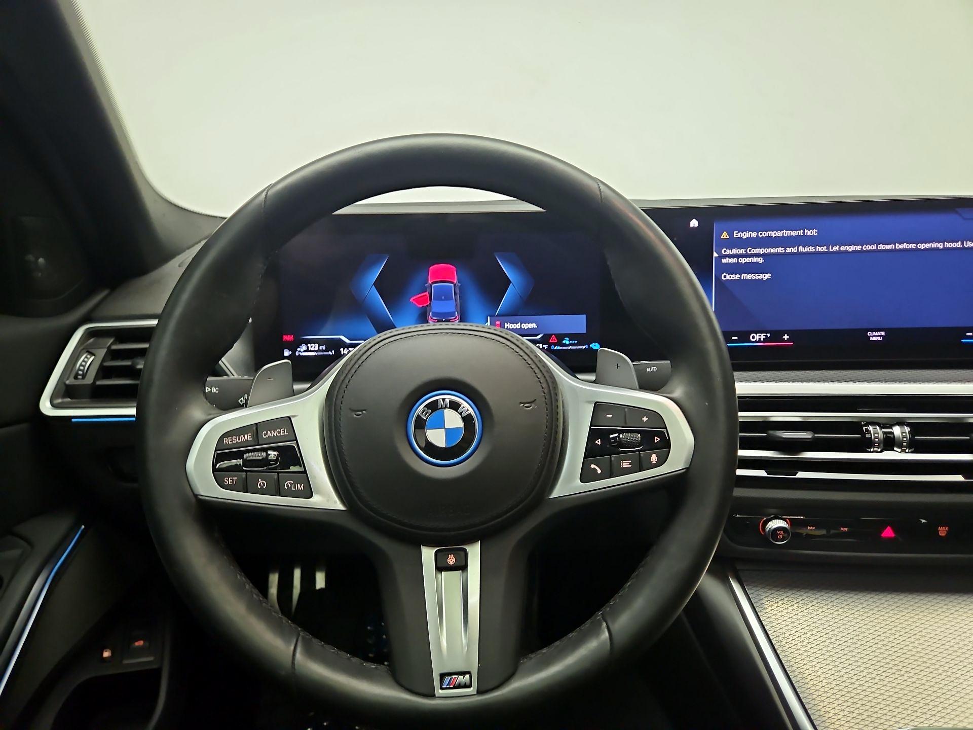 Thumbnail: 2023 BMW 3 Series - 10