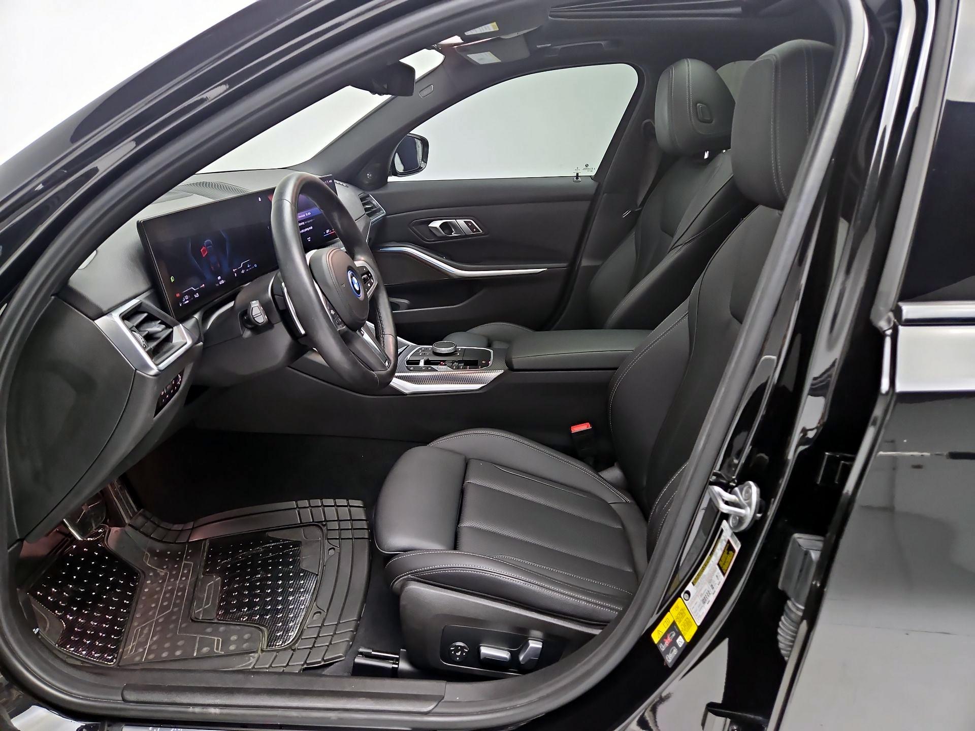 Thumbnail: 2023 BMW 3 Series - 11