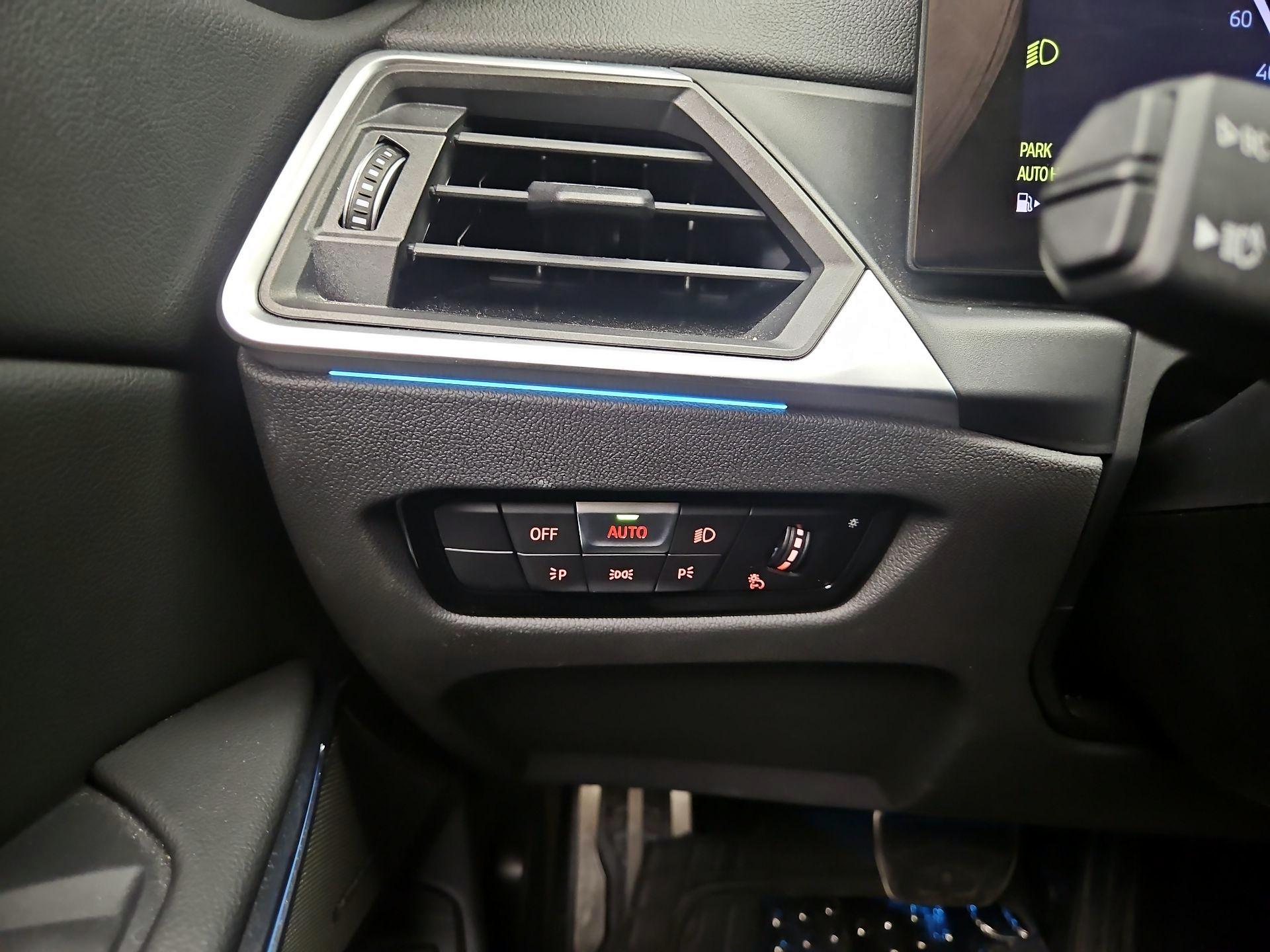 Thumbnail: 2023 BMW 3 Series - 13